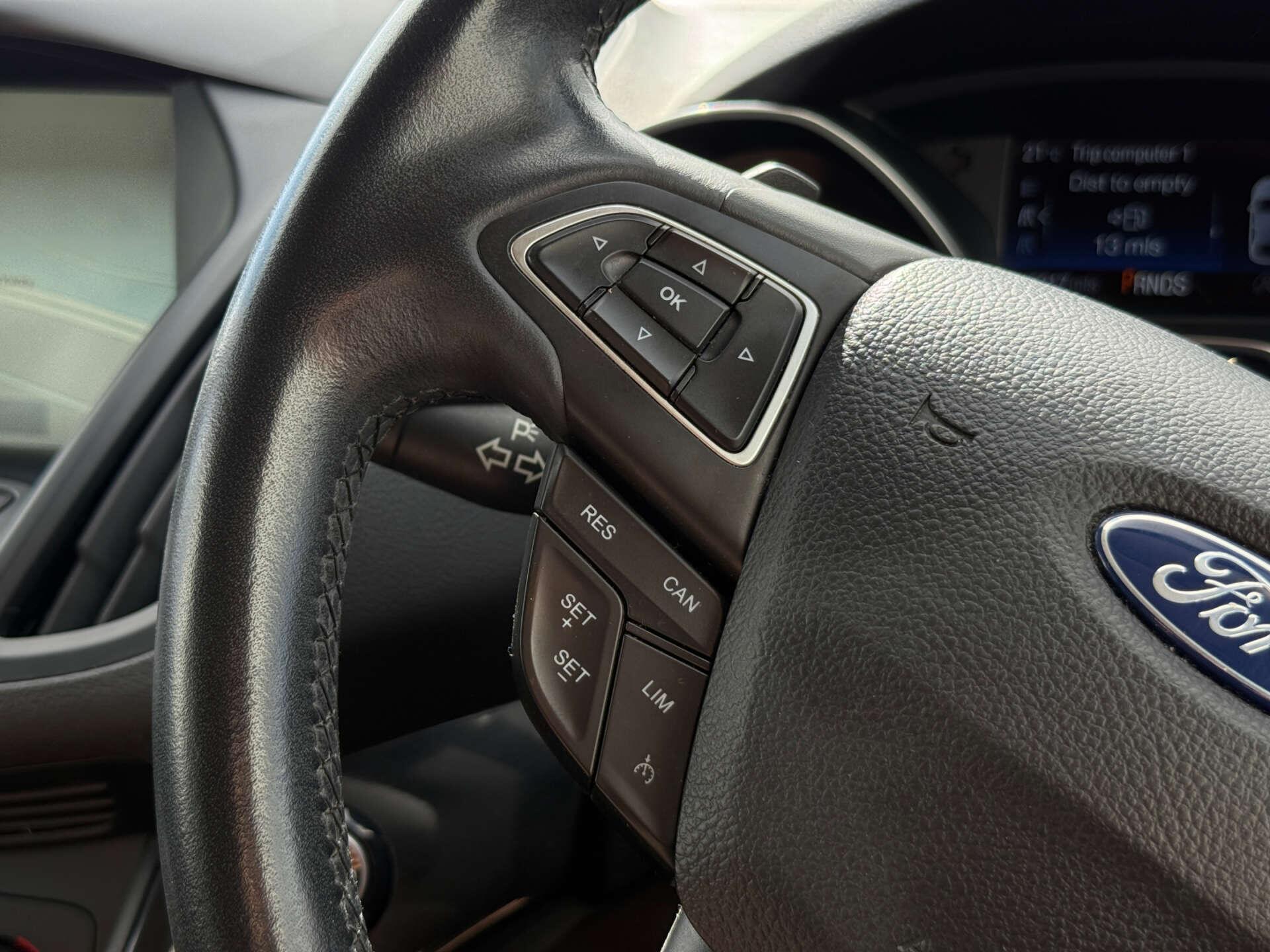 Ford Kuga view 51