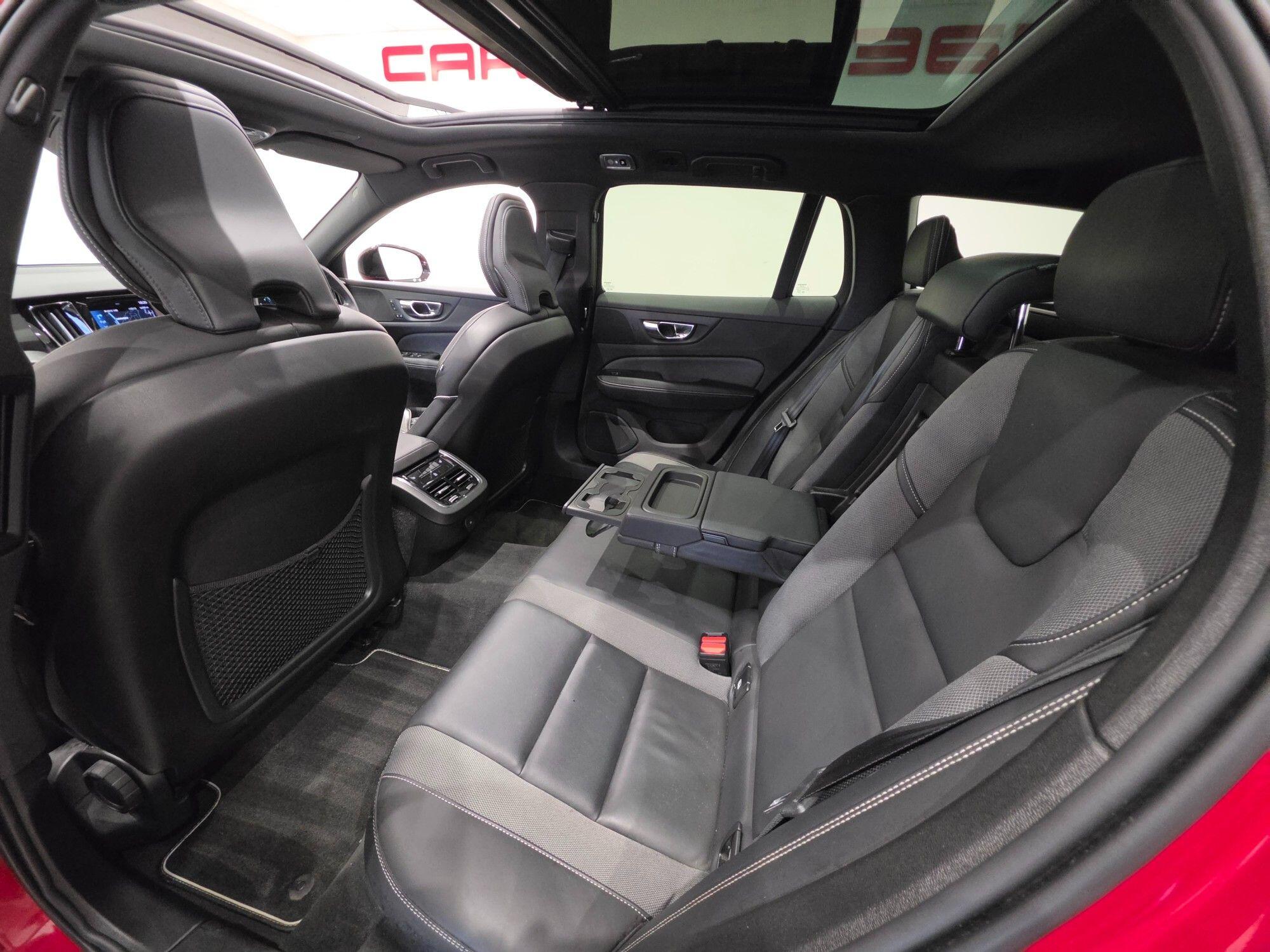 Volvo V60 view 101