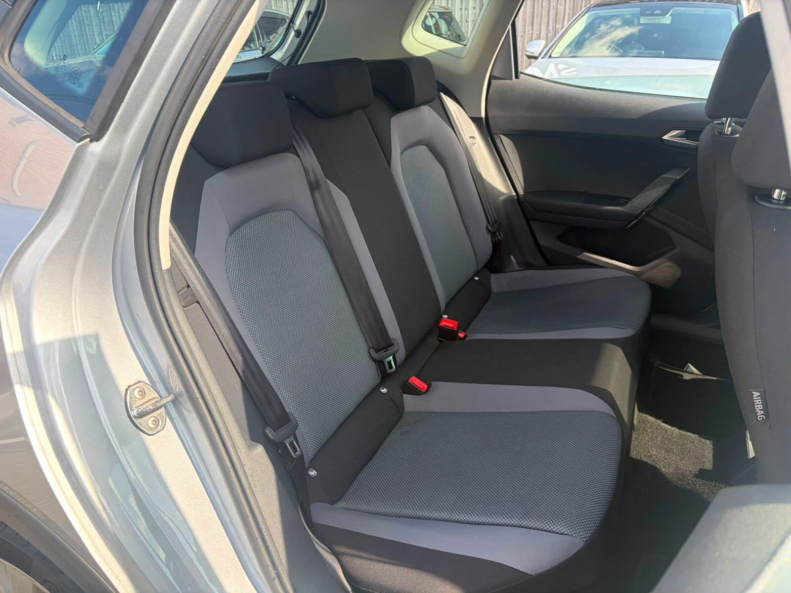 Seat Arona view 9