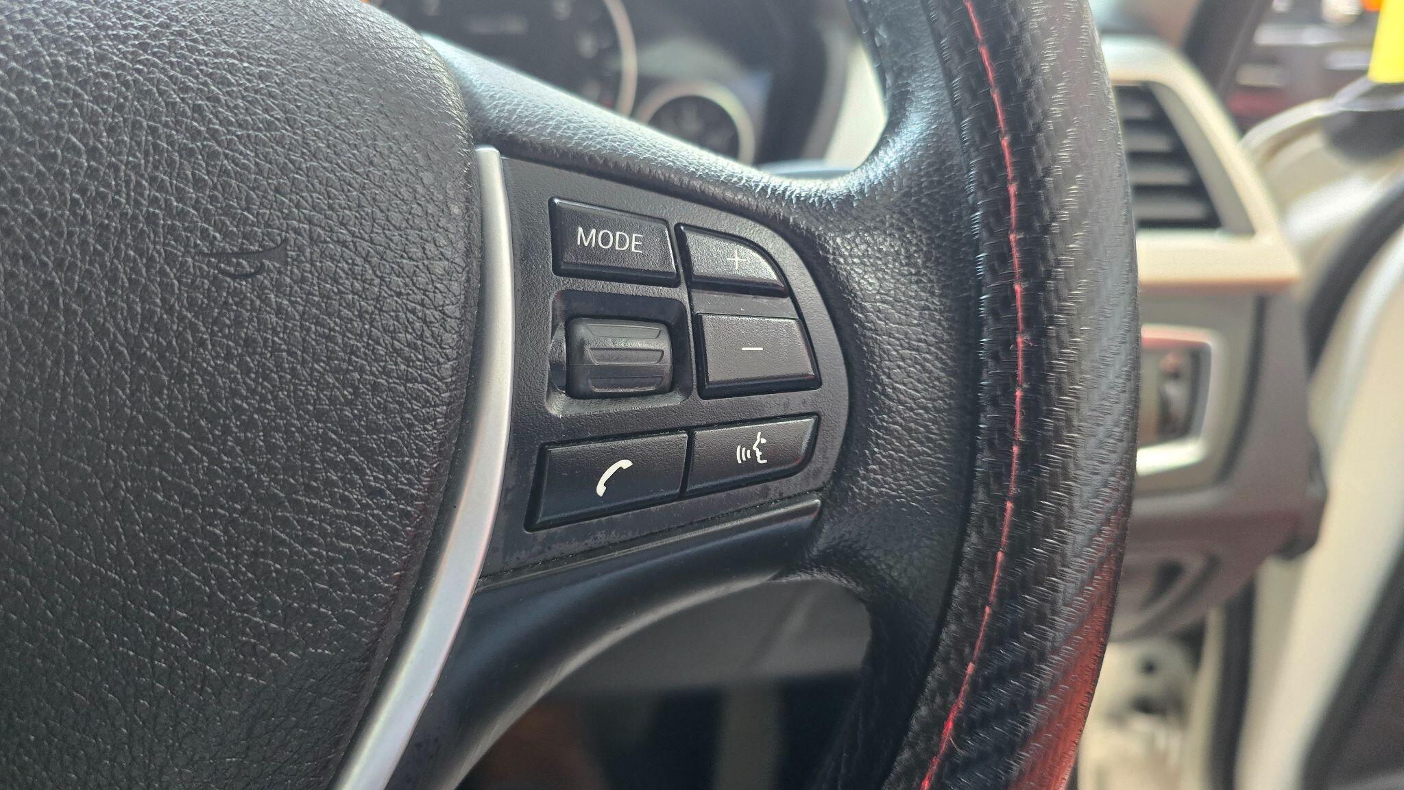 BMW 3 Series view 7