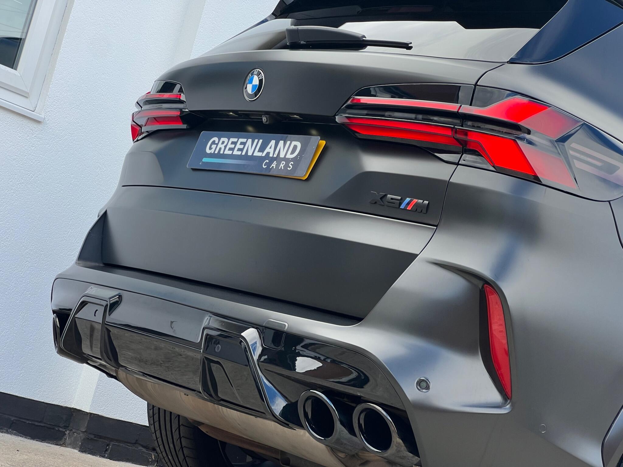BMW X5 view 10