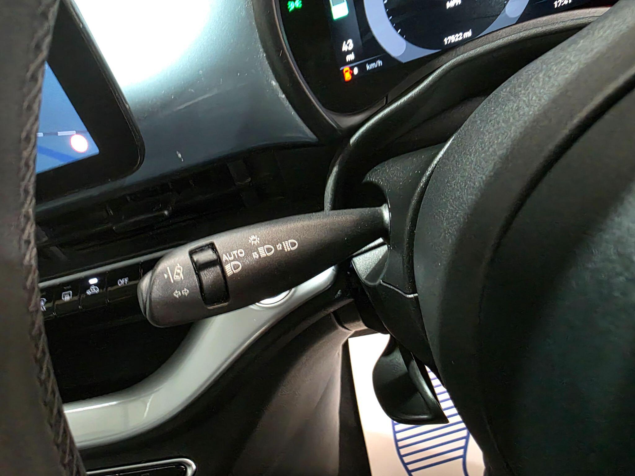 Fiat 500e view 19