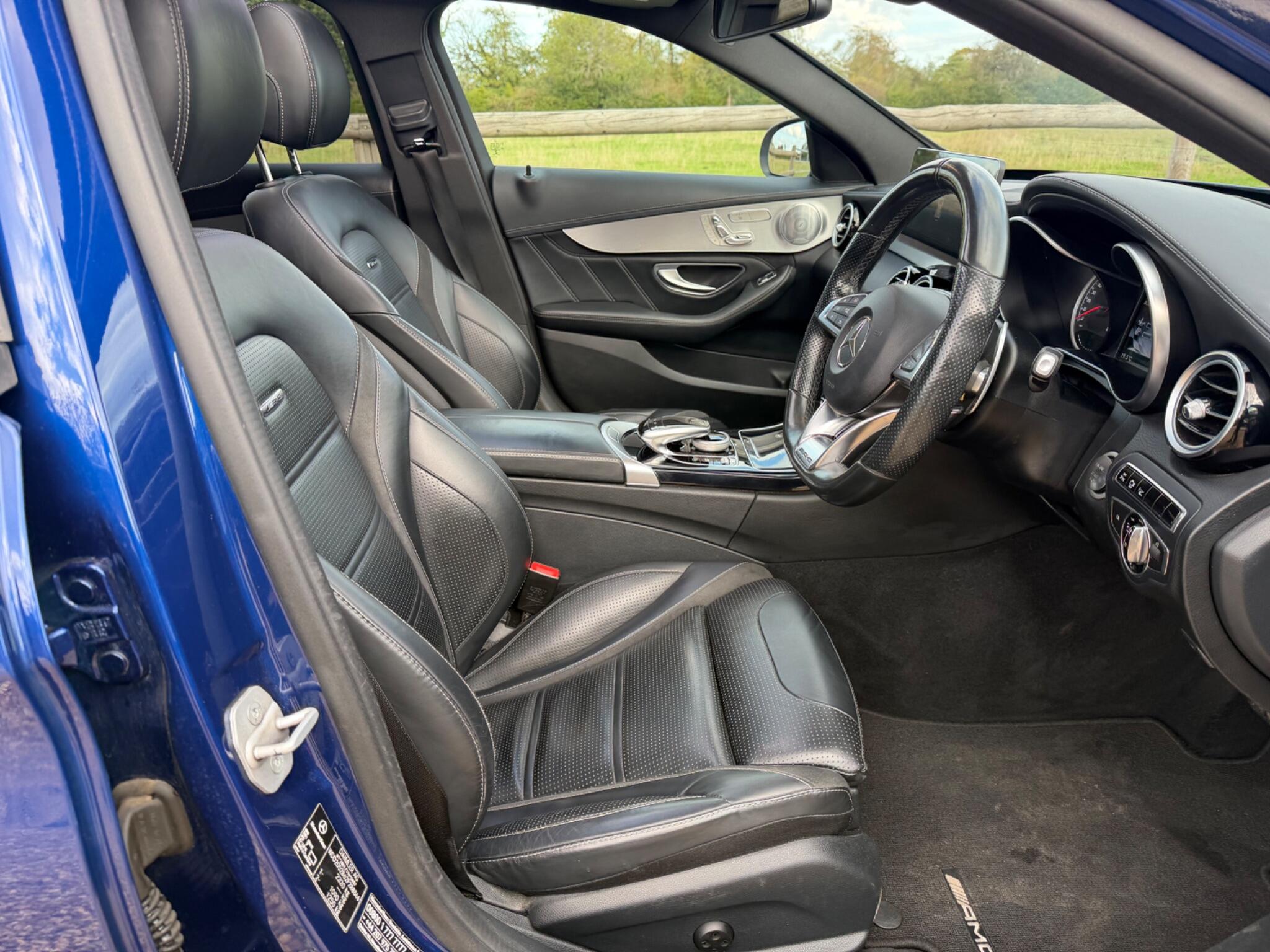 Mercedes-Benz C-Class view 14