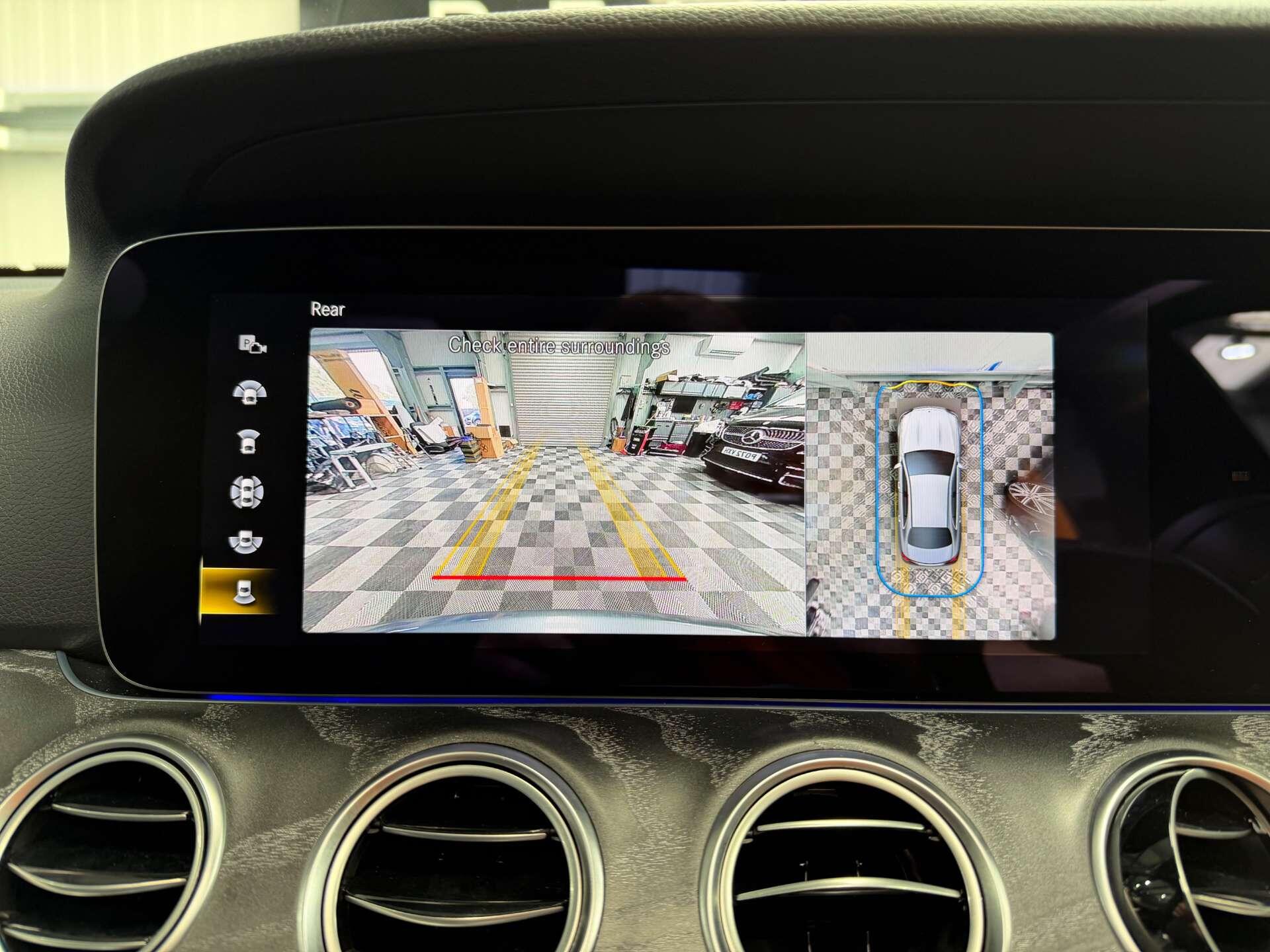 Mercedes-Benz E Class view 12
