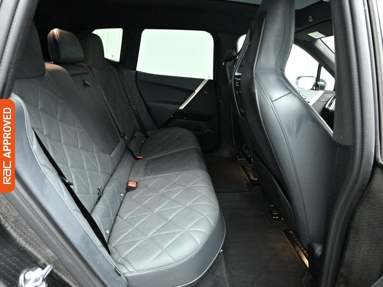 BMW Ix view 14