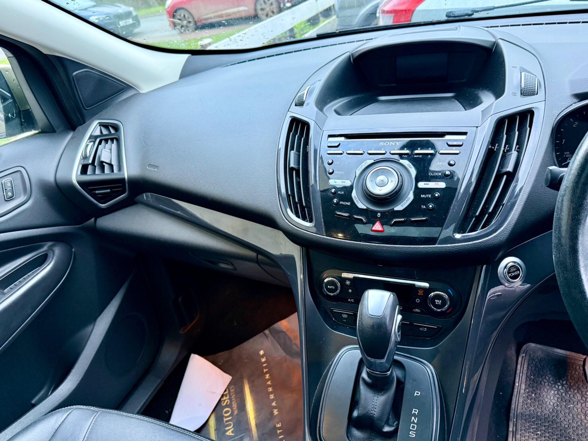 2013 Ford Kuga image 13