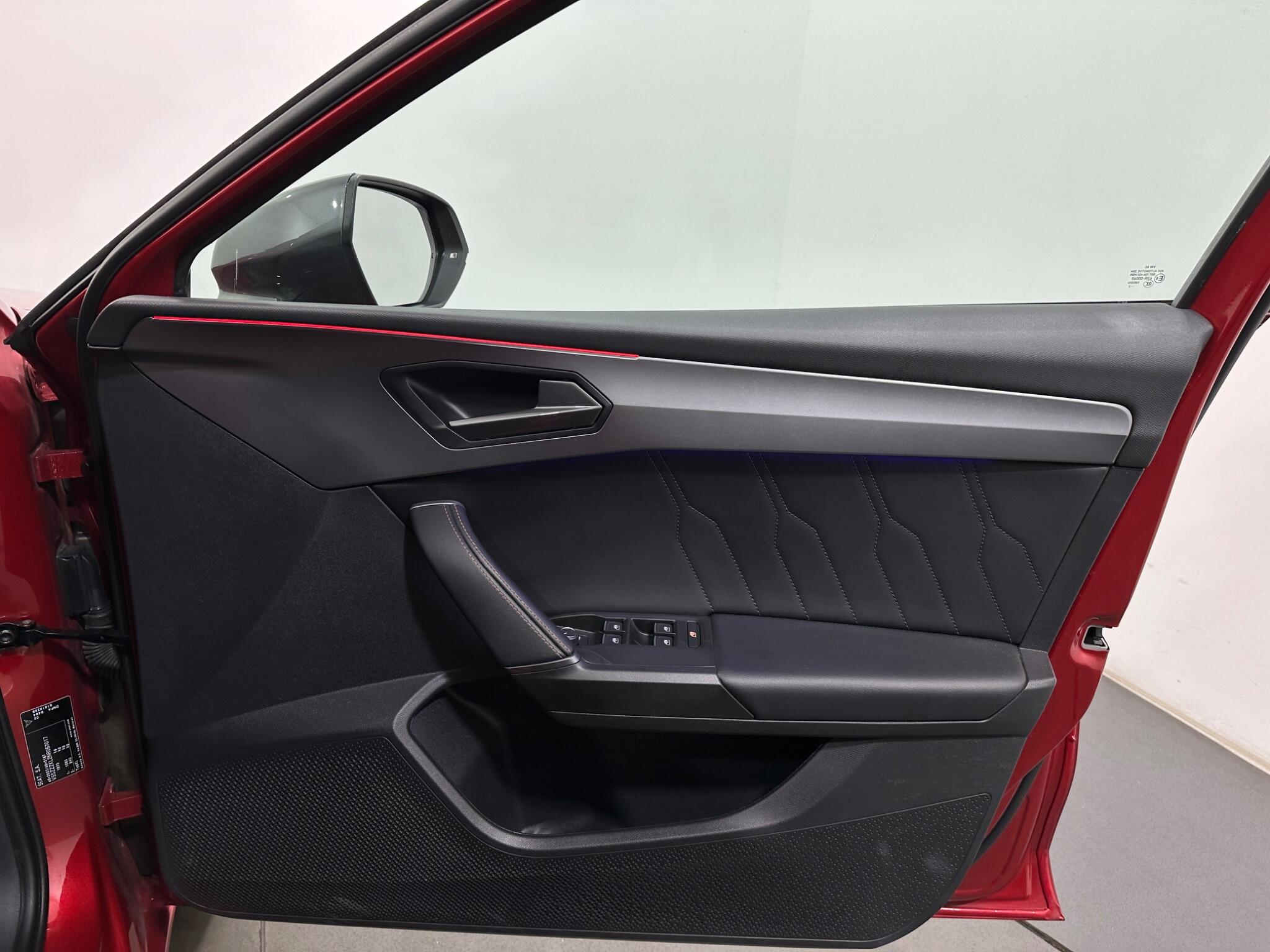 CUPRA Leon view 33
