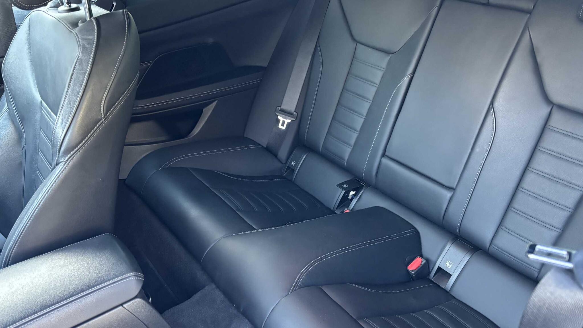 BMW 4 Series view 12