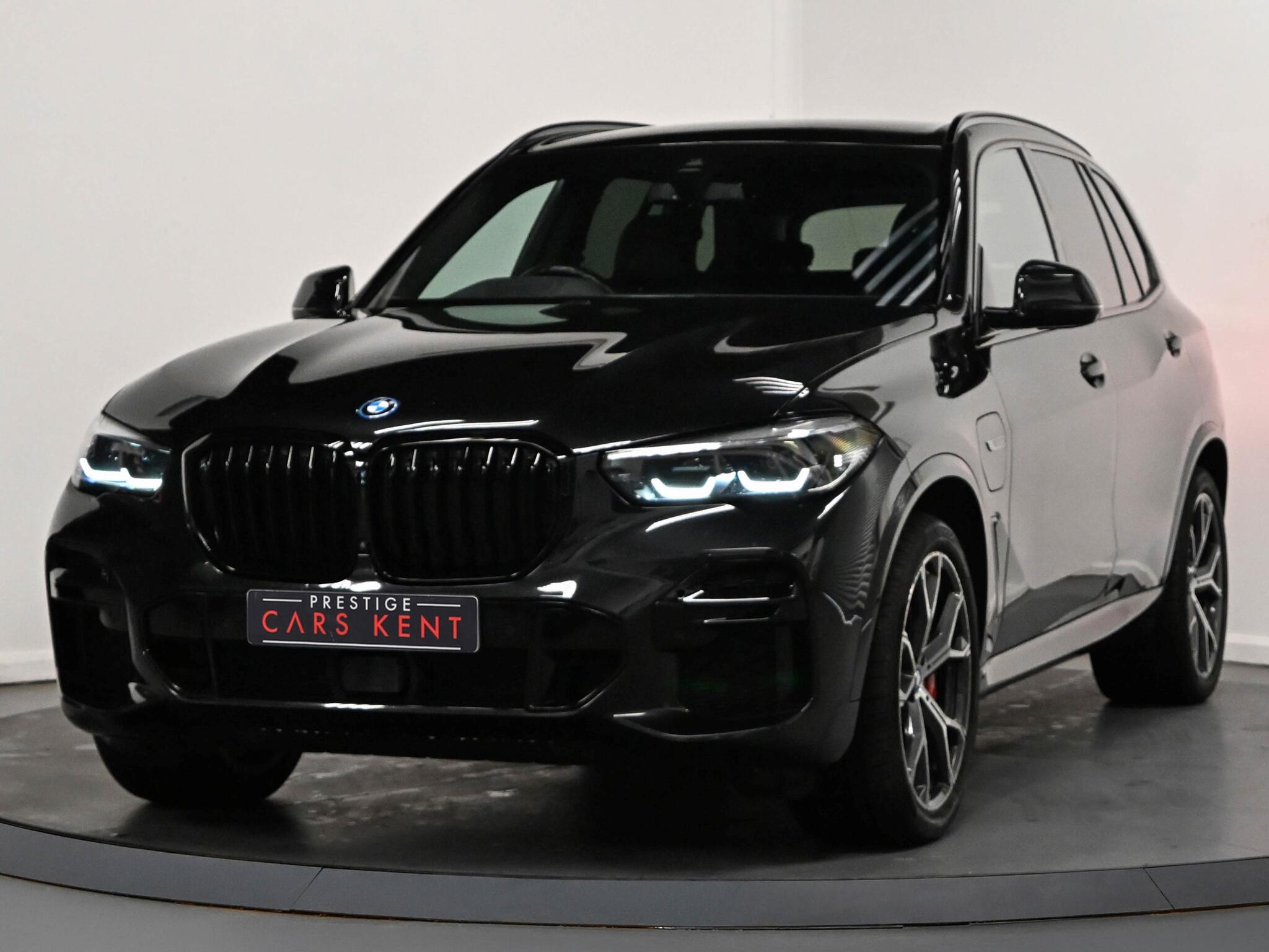 BMW X5 view 6