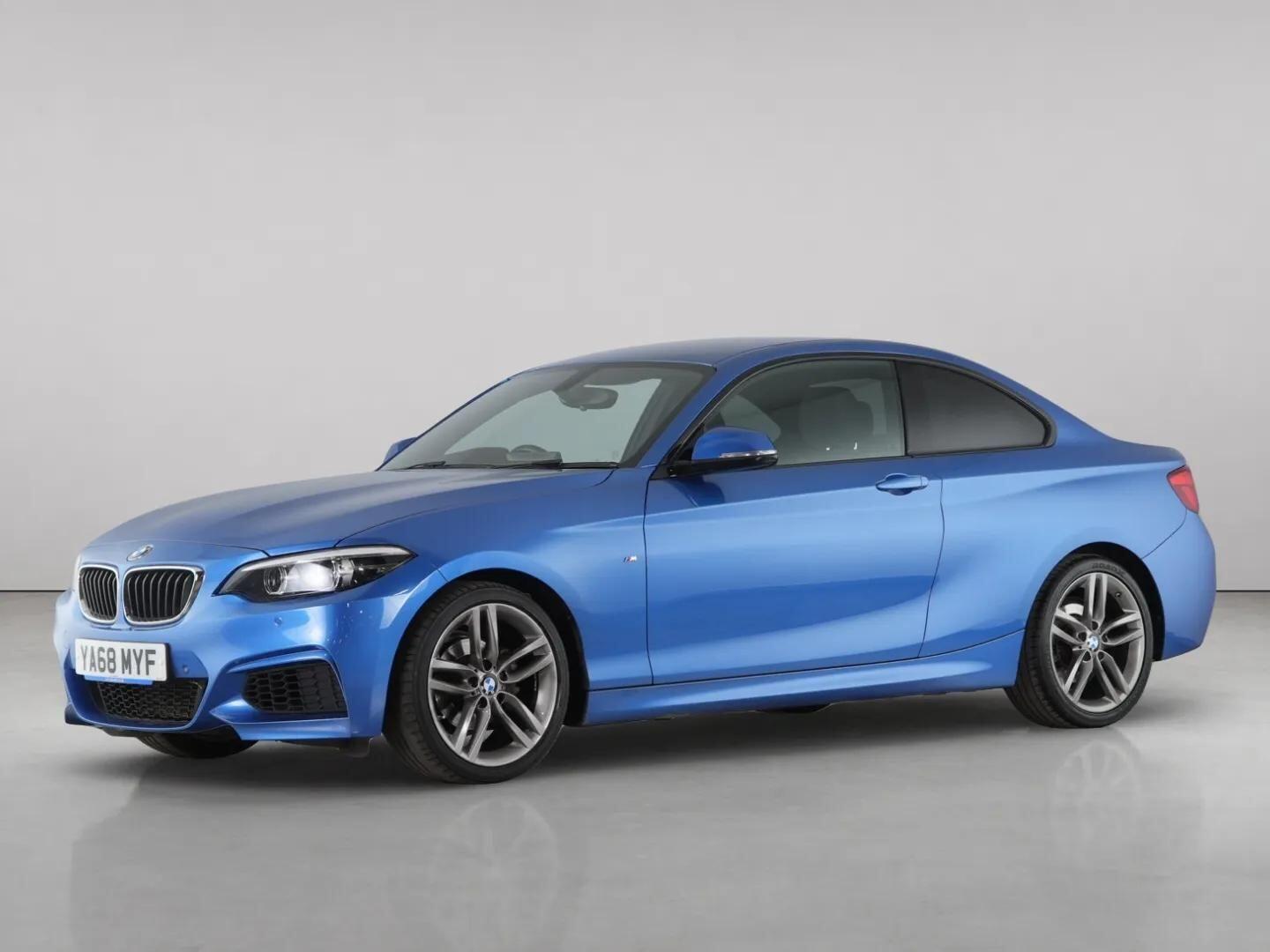 BMW 2 Series view 2