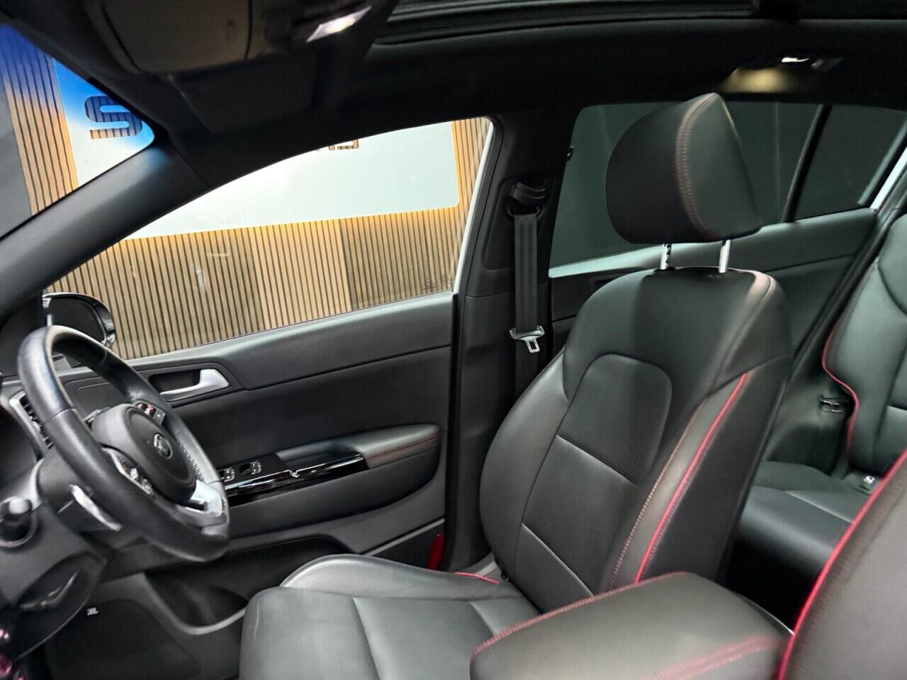 Kia Sportage view 28