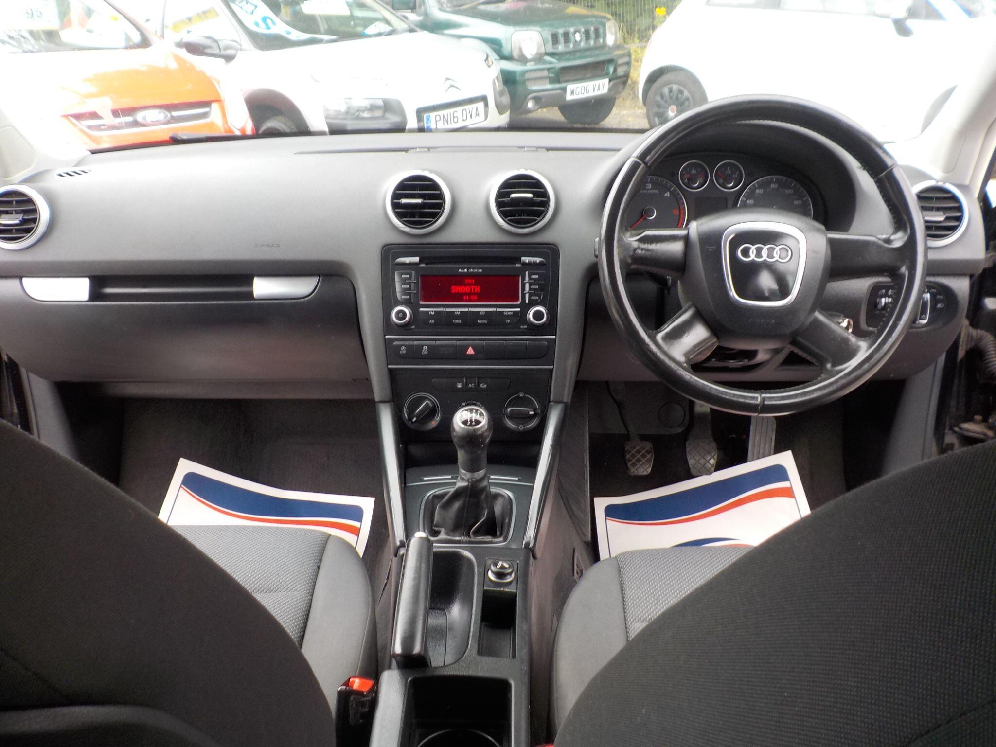 Audi A3 1.6 TDI Sportback Euro 5 (s/s) 5dr