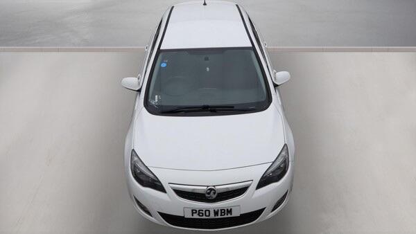 Vauxhall Astra view 7