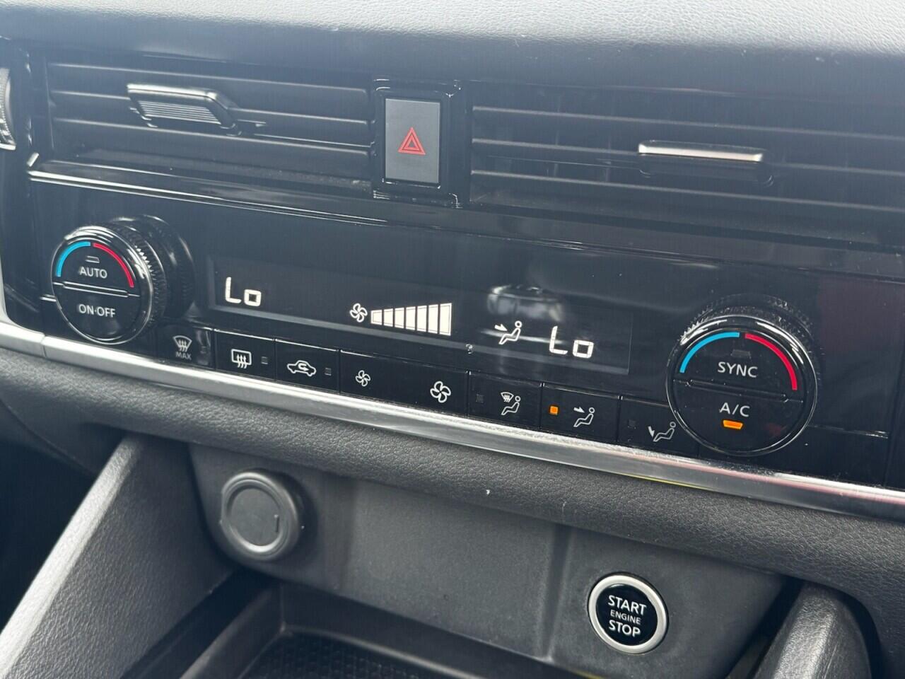 Nissan Qashqai view 26