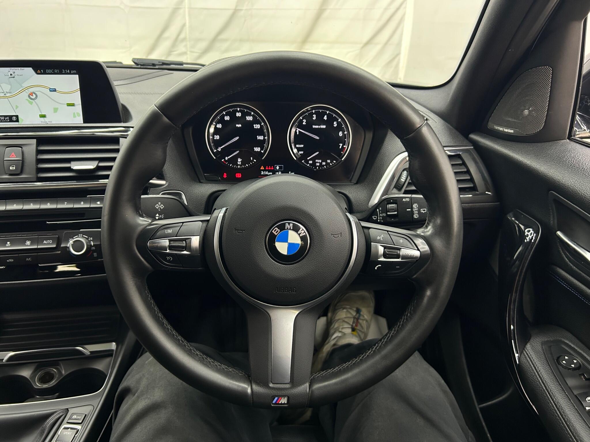 BMW 1 Series view 41