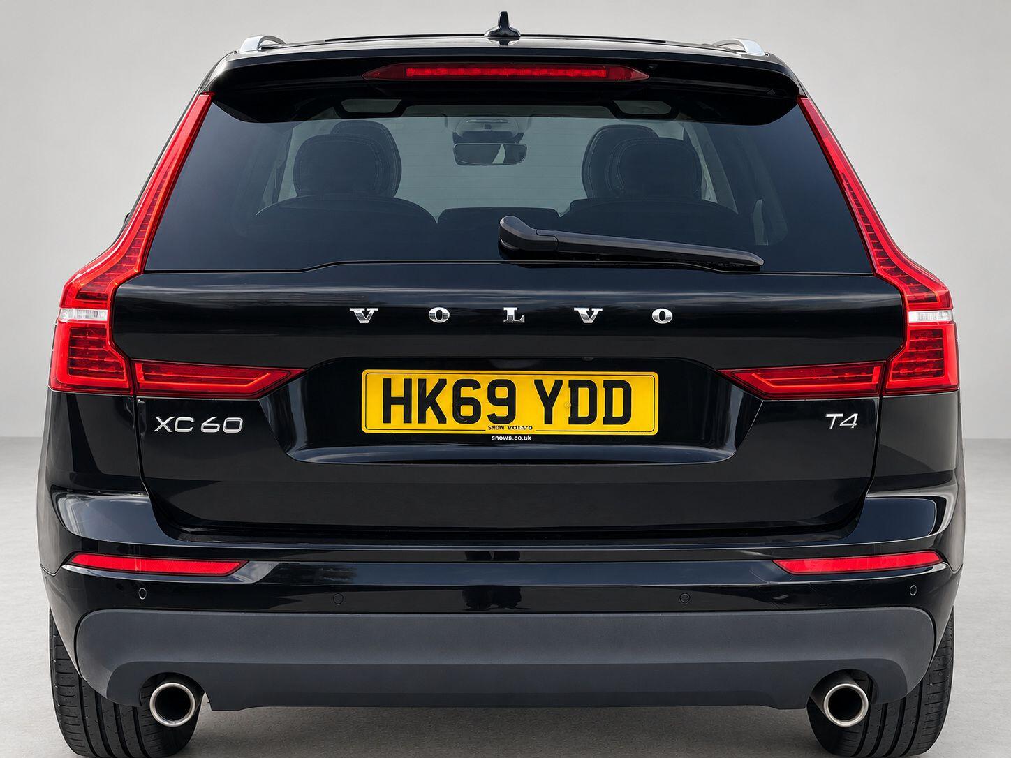 Volvo XC60 view 12