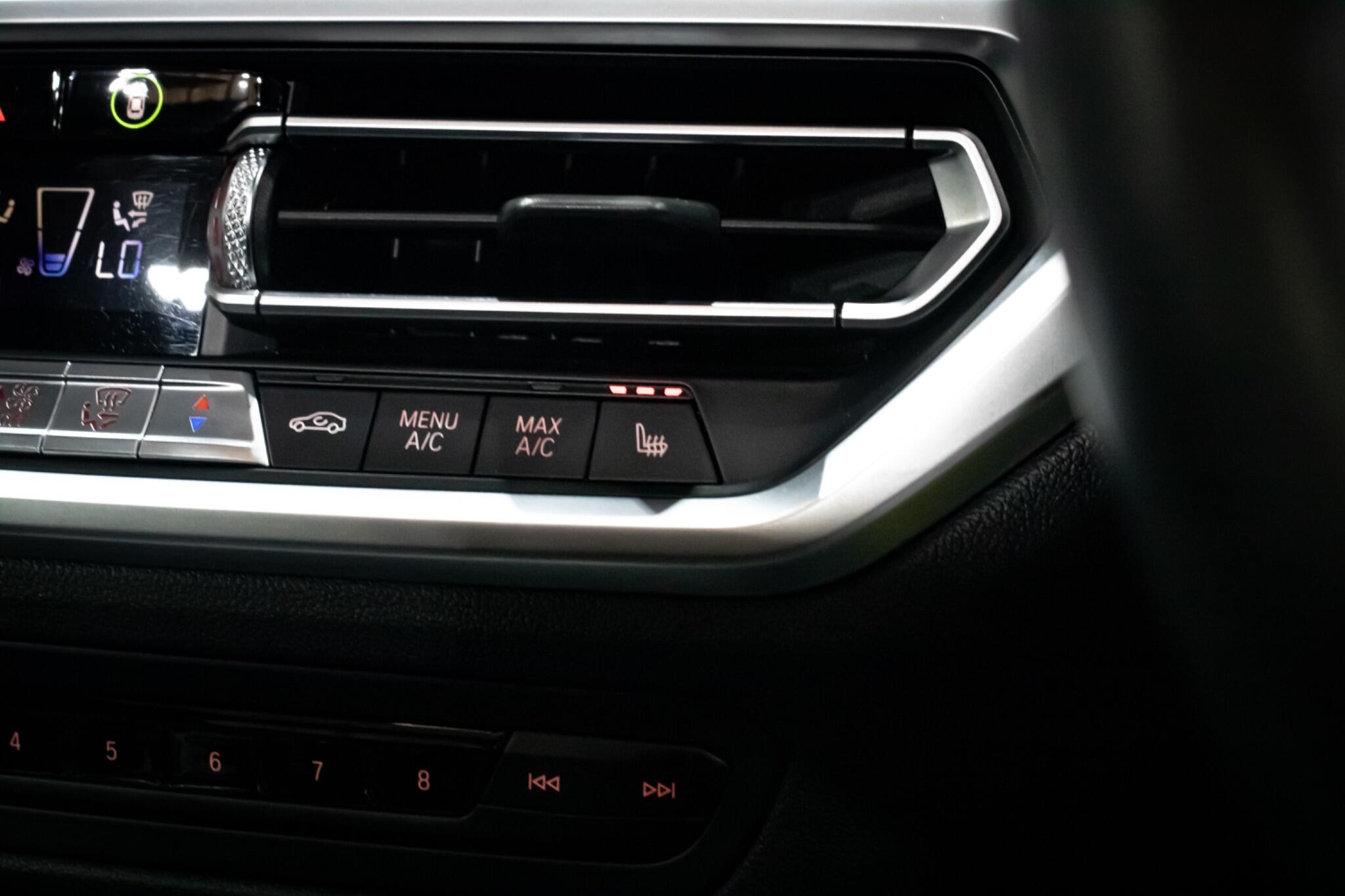 BMW 3 Series view 43