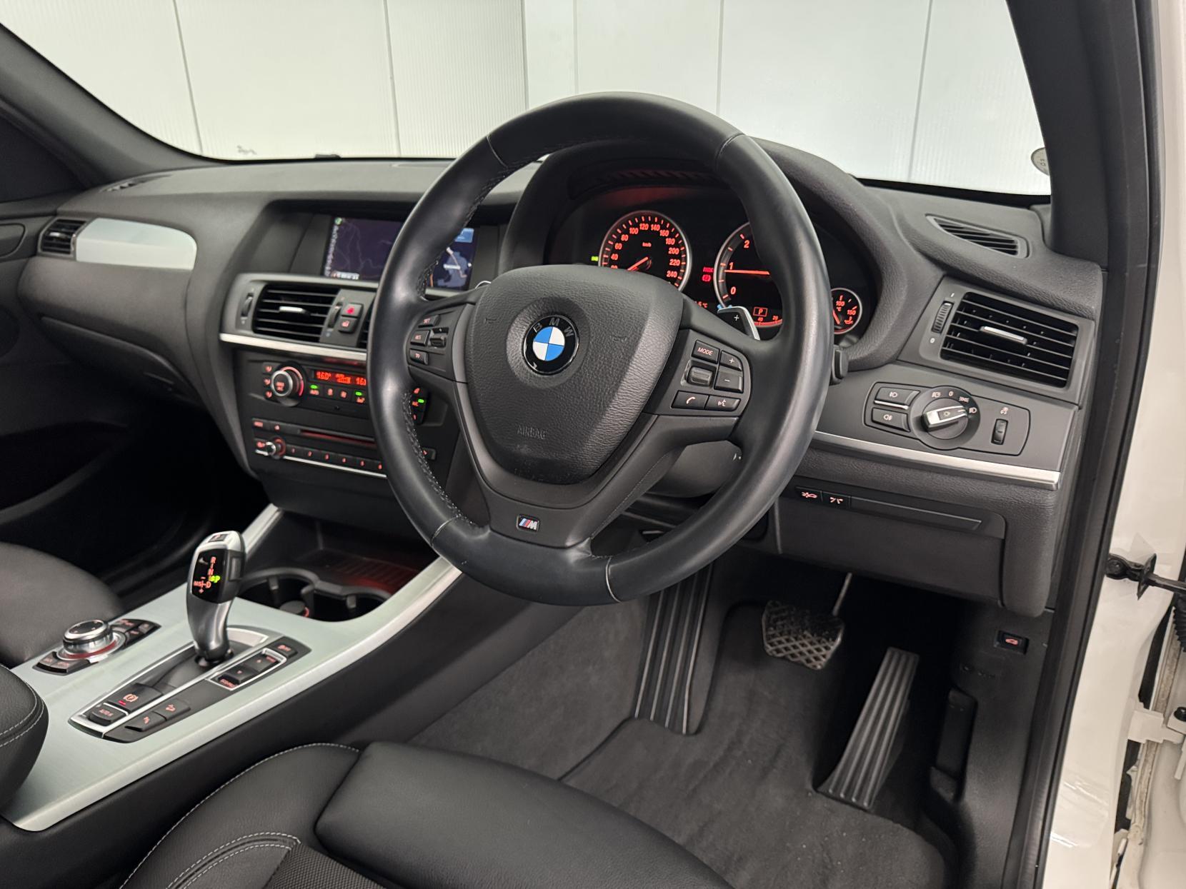 BMW X3 view 59