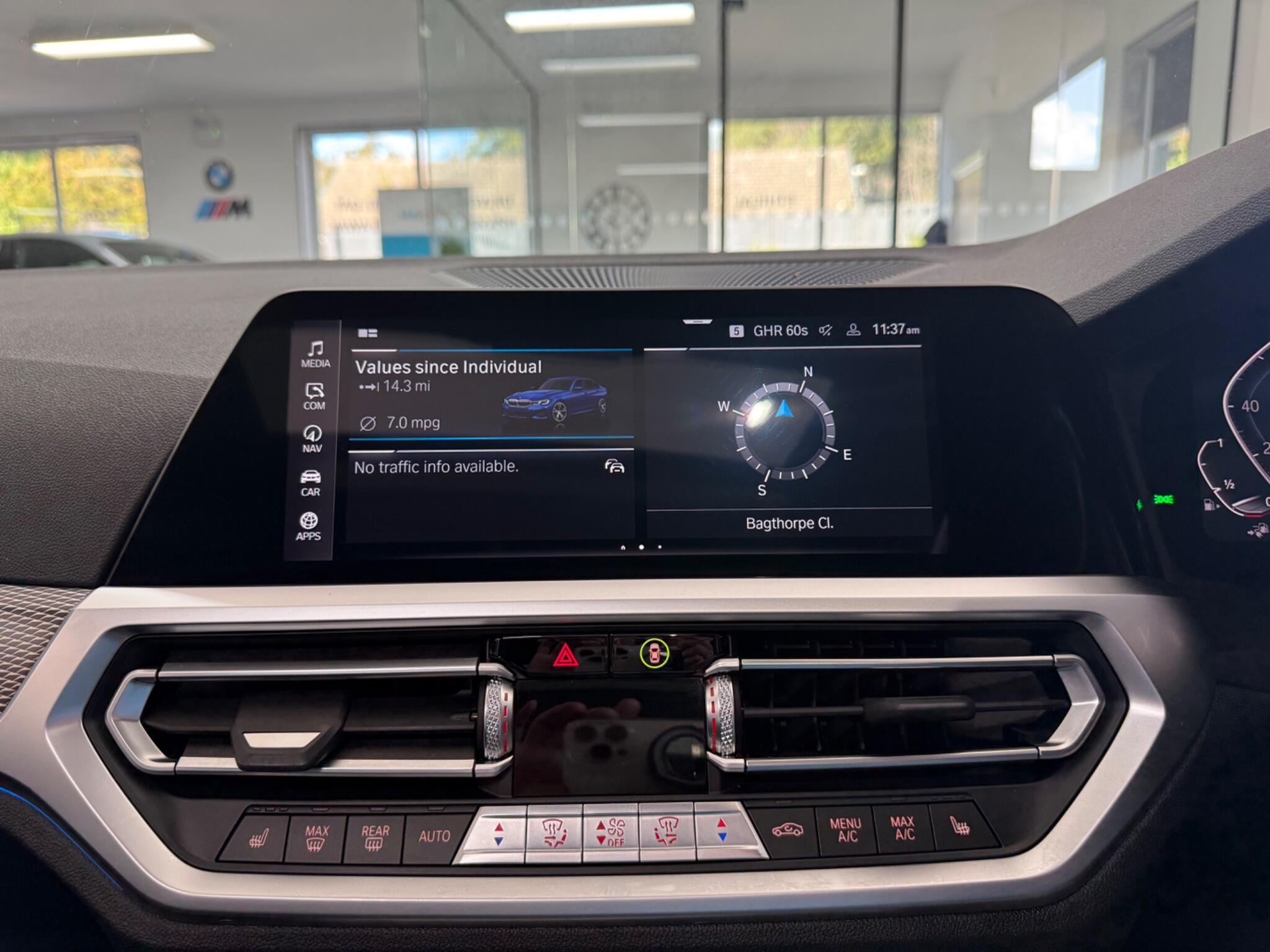 BMW 3 Series view 9
