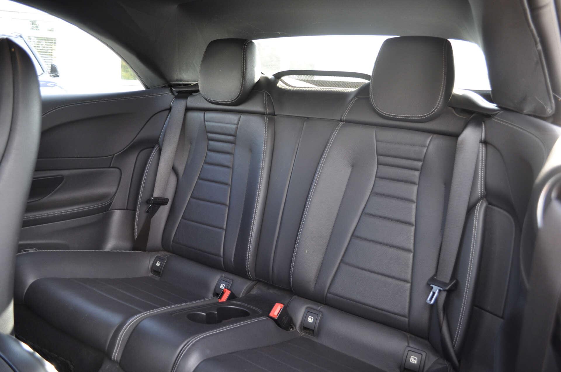 Mercedes-Benz E-Class view 12