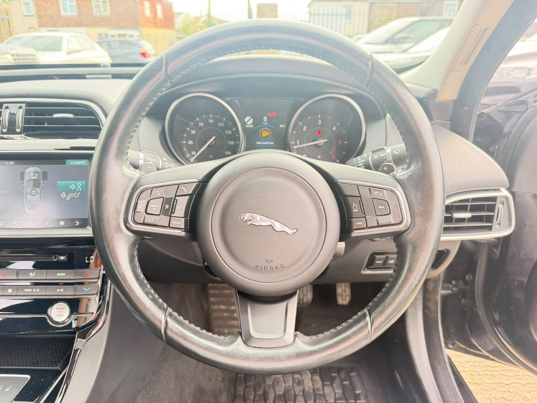 Jaguar XE view 27