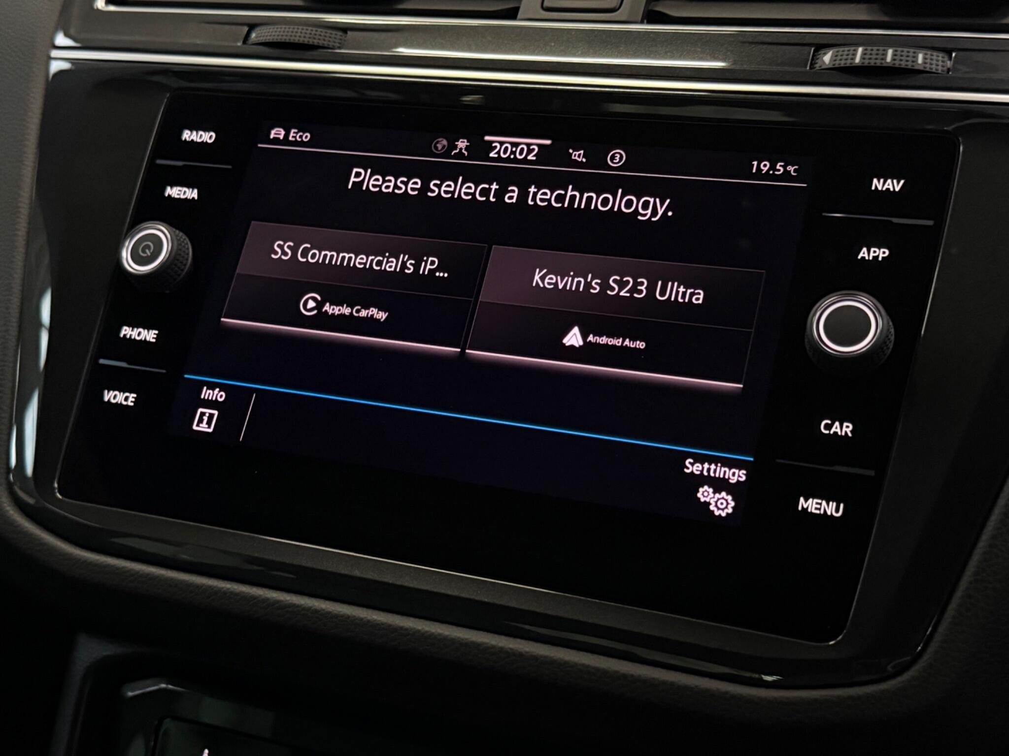Volkswagen Tiguan view 25