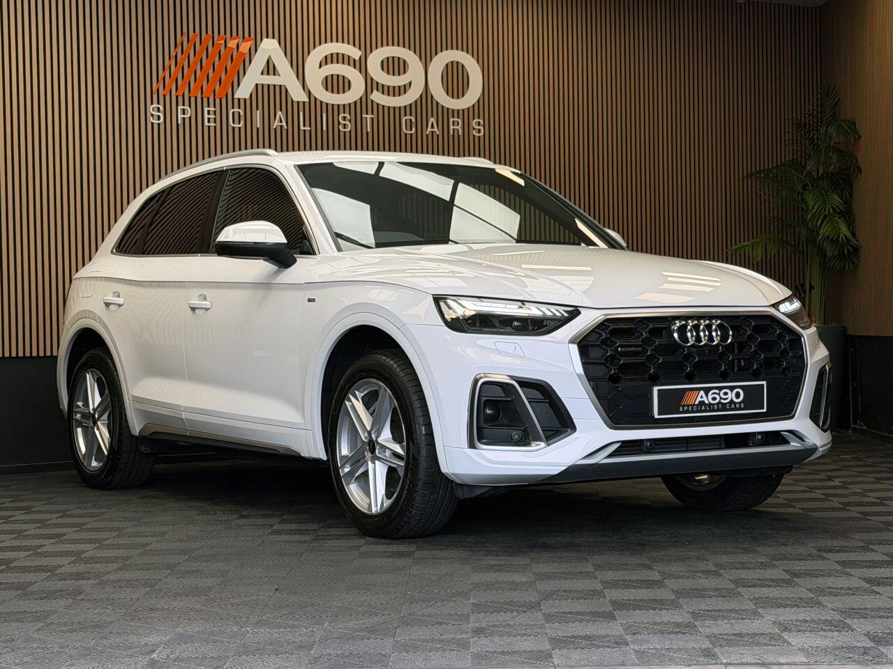 Audi Q5 main image
