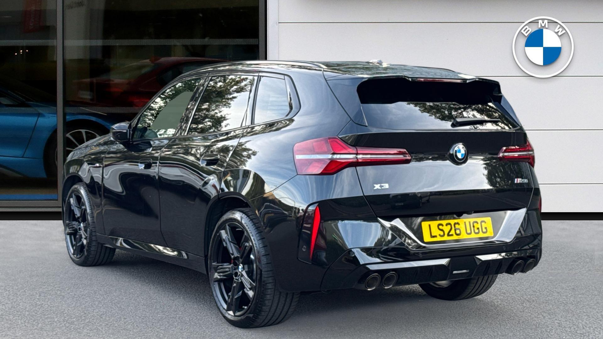 BMW X3 view 2