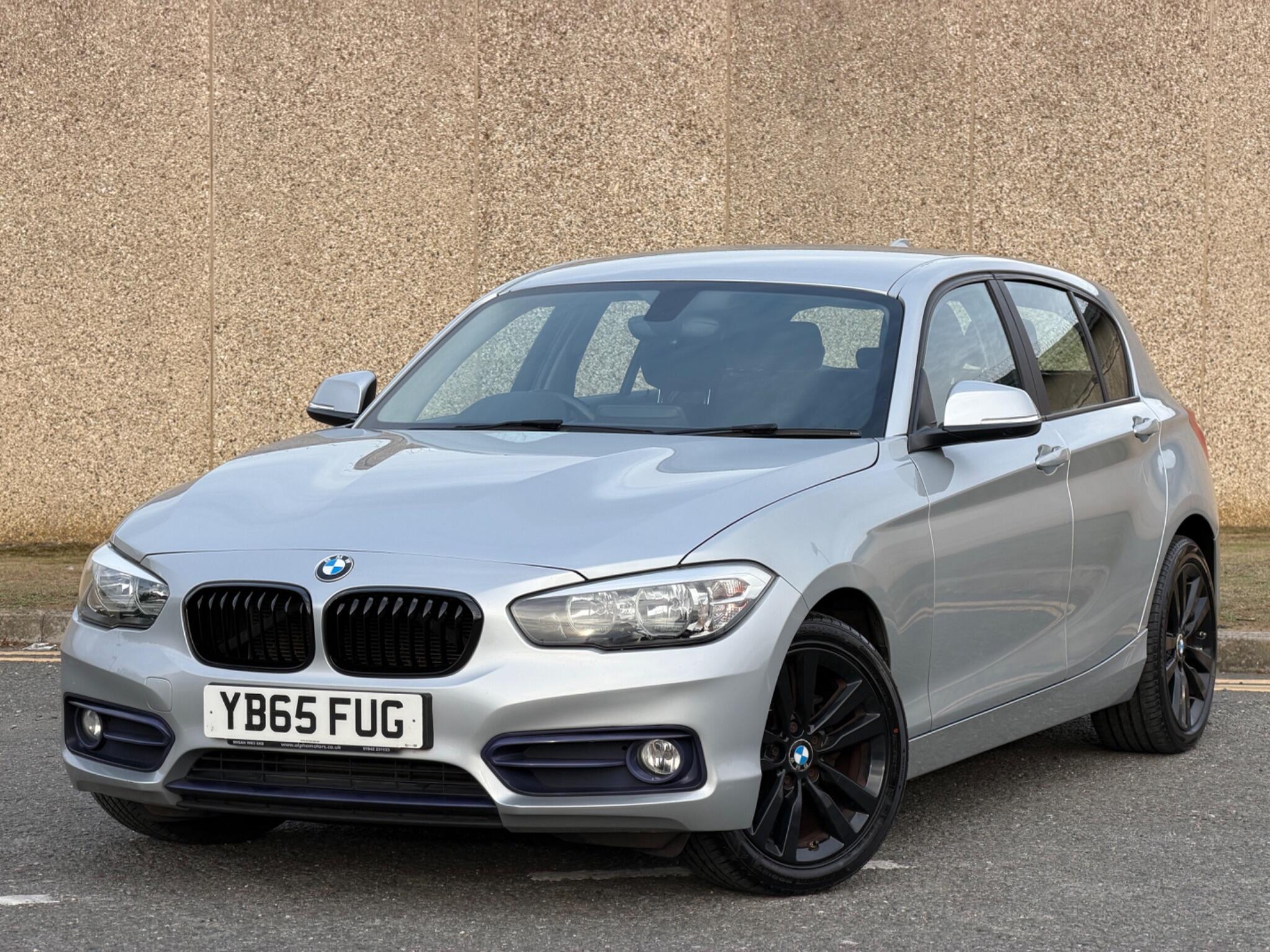 BMW 1 Series view 5