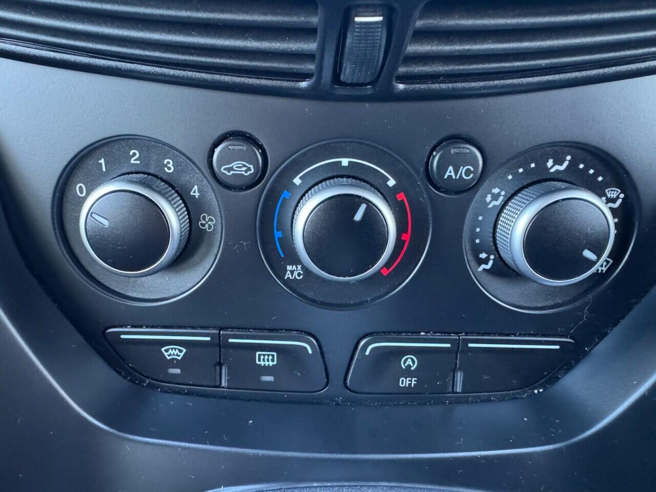 Ford Kuga view 39