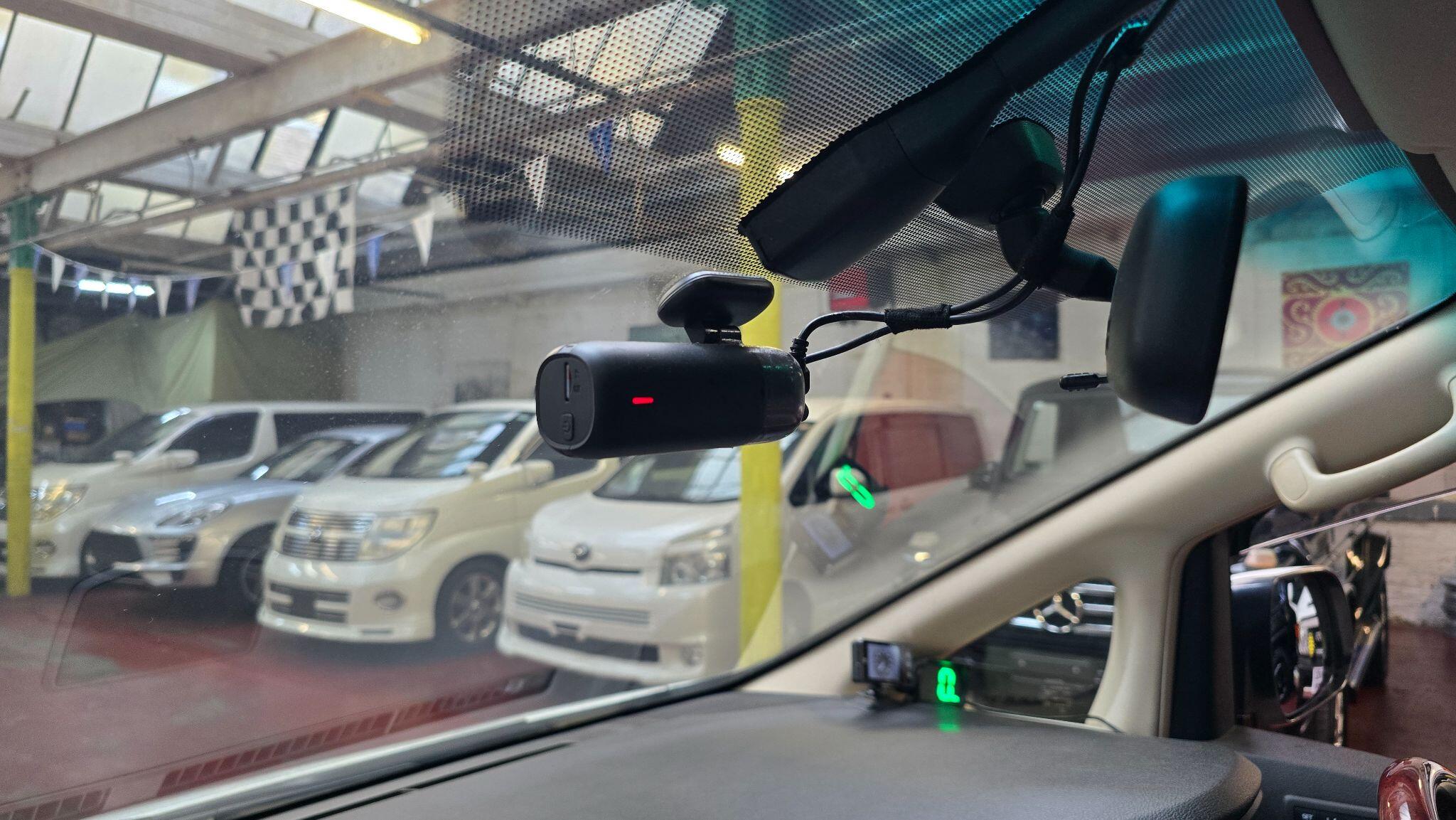 Toyota Vellfire view 16