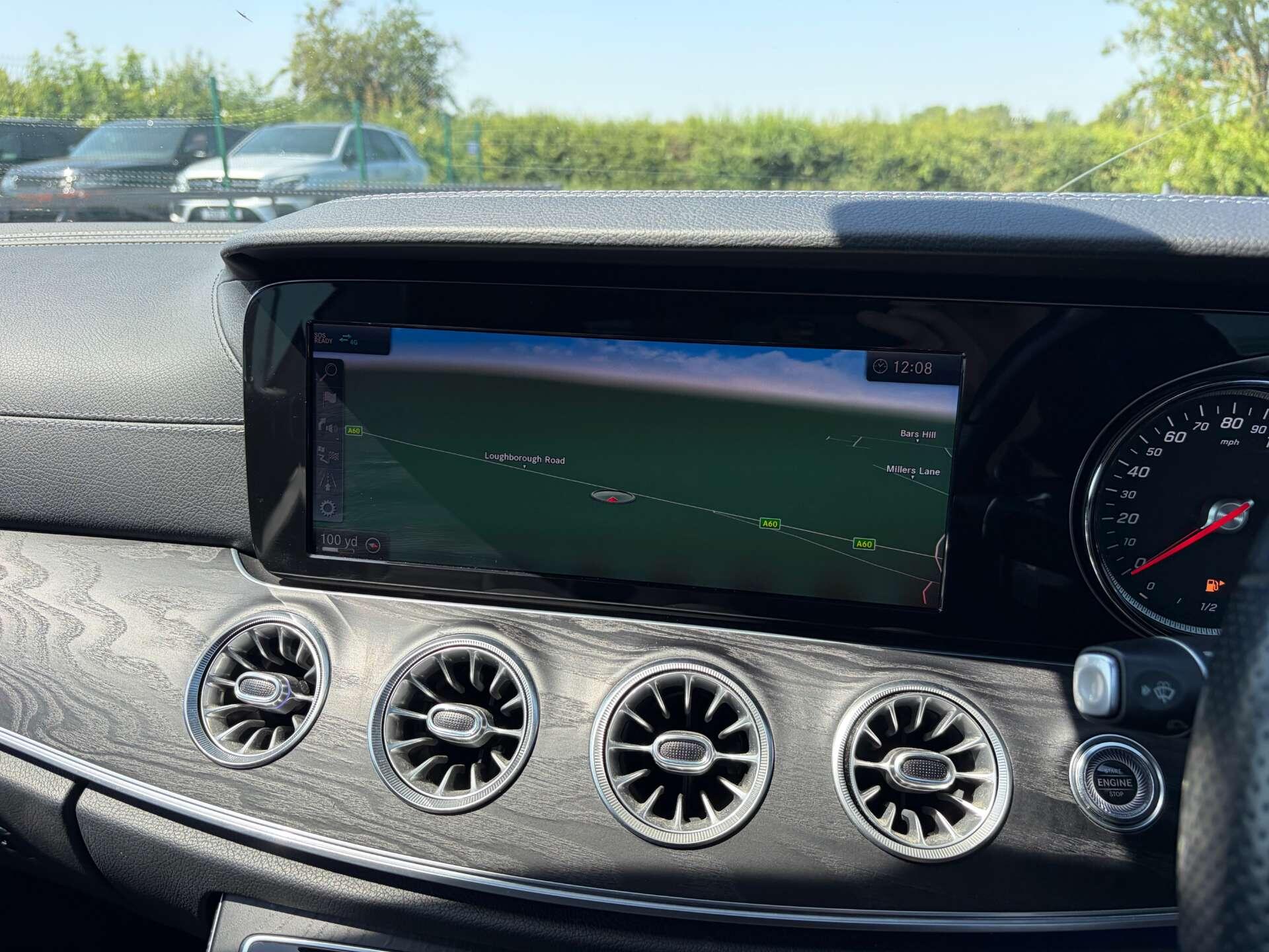 Mercedes-Benz E Class view 48