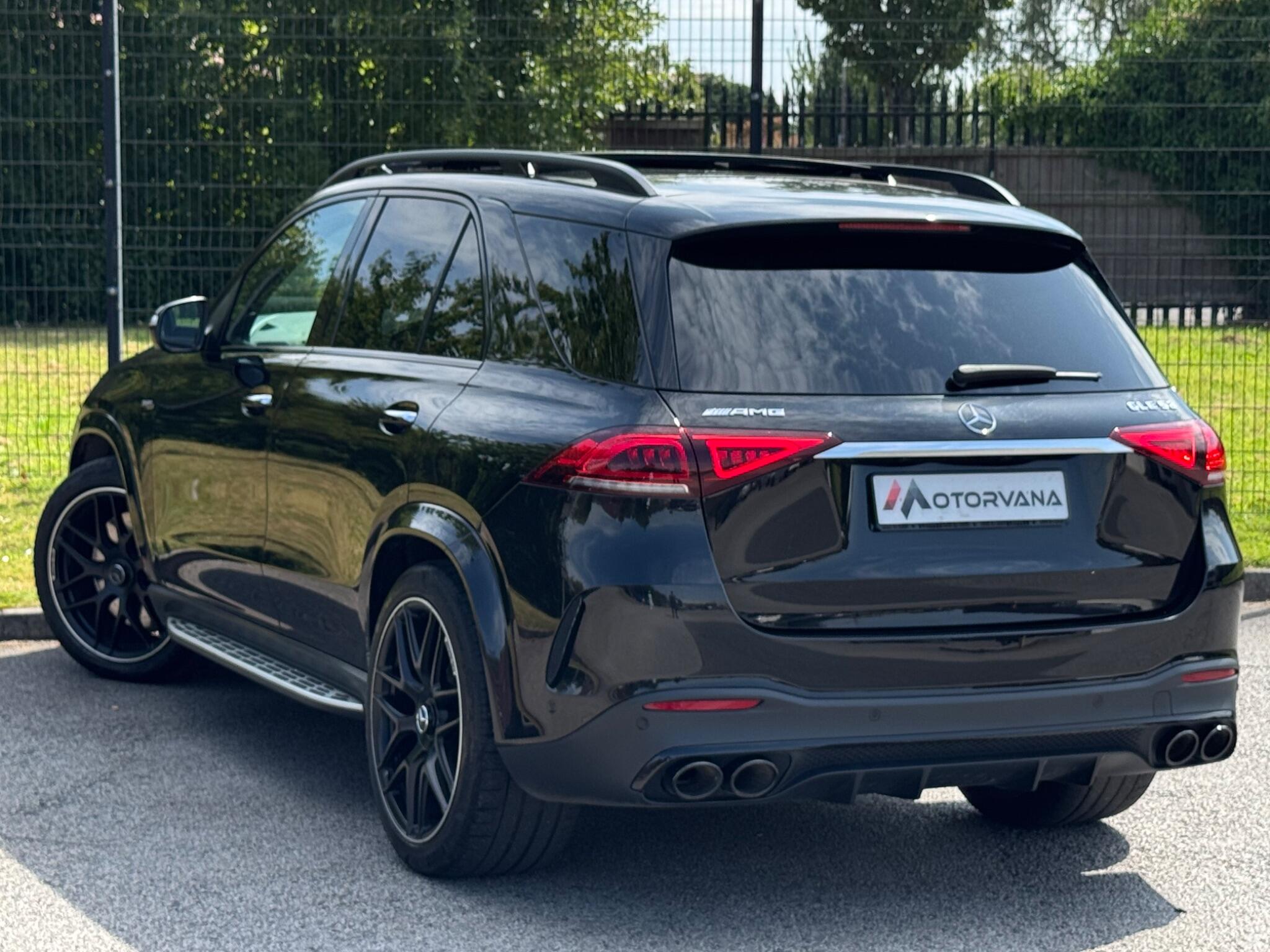 Mercedes-Benz Gle view 4