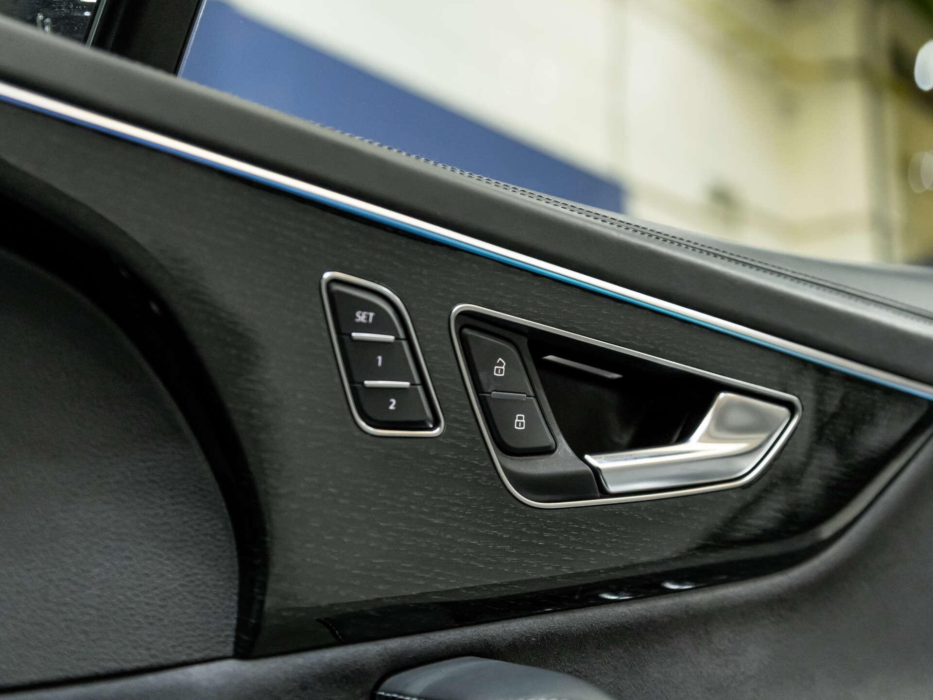 Audi Q7 view 37