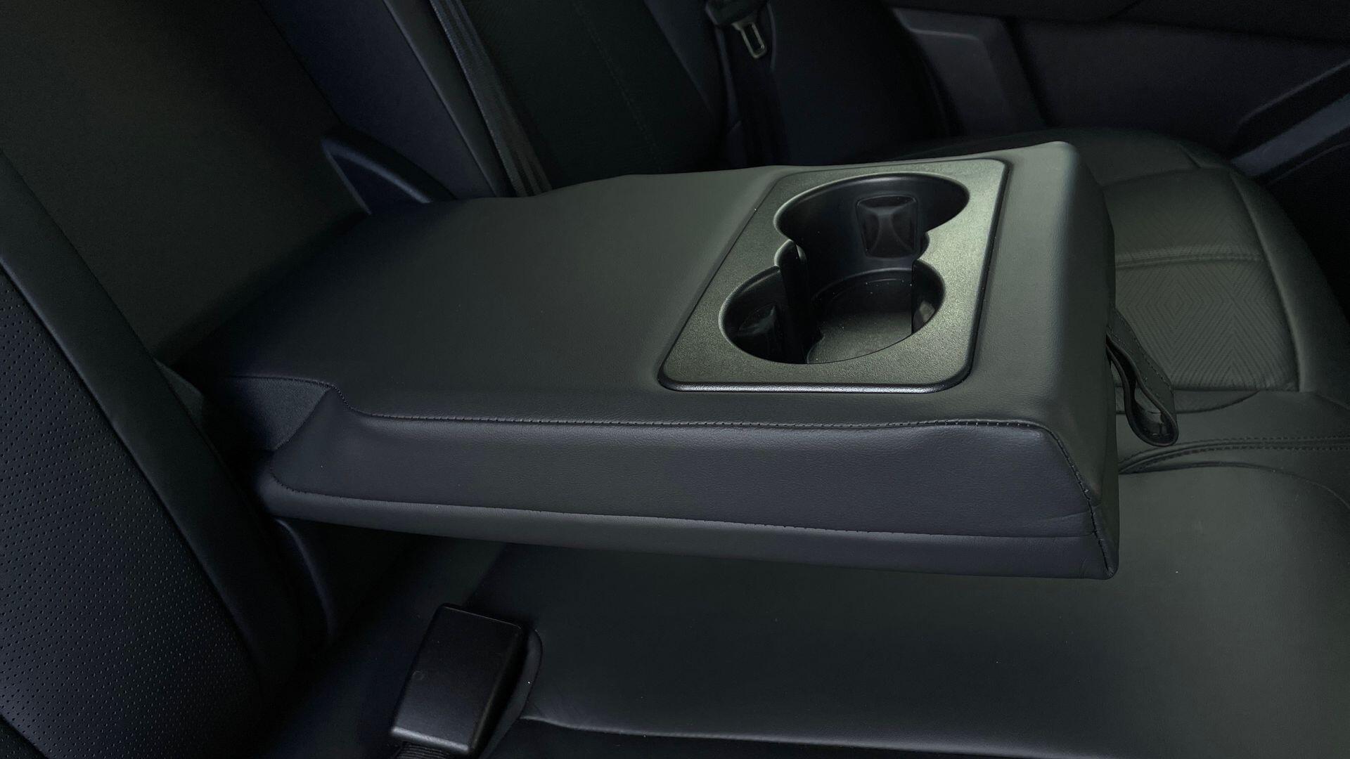Land Rover Range Rover Velar view 47