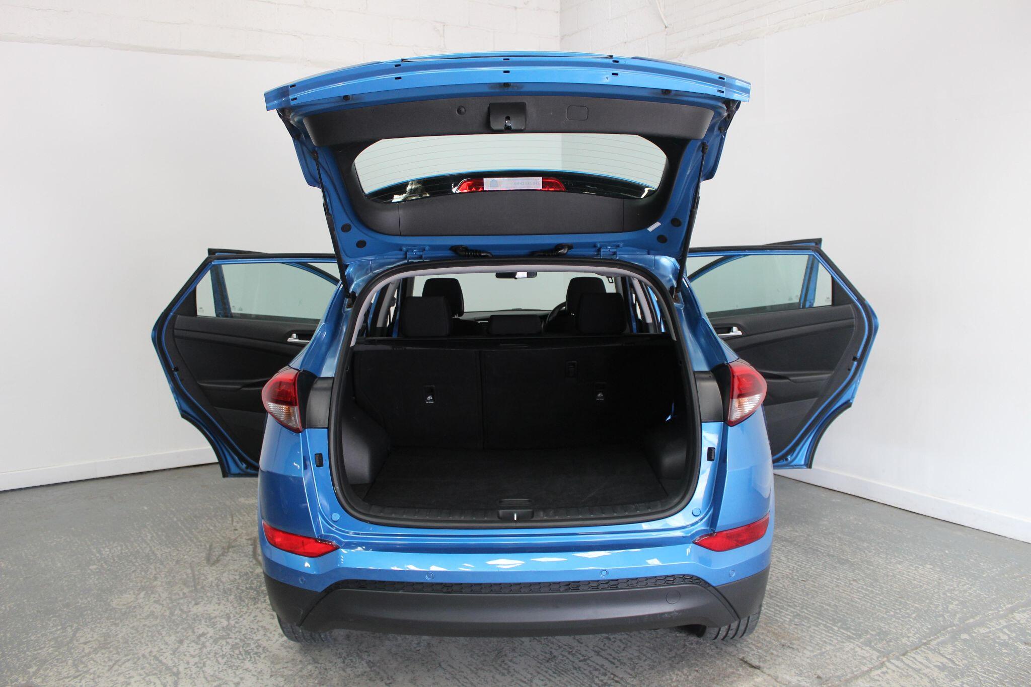 Hyundai Tucson view 22