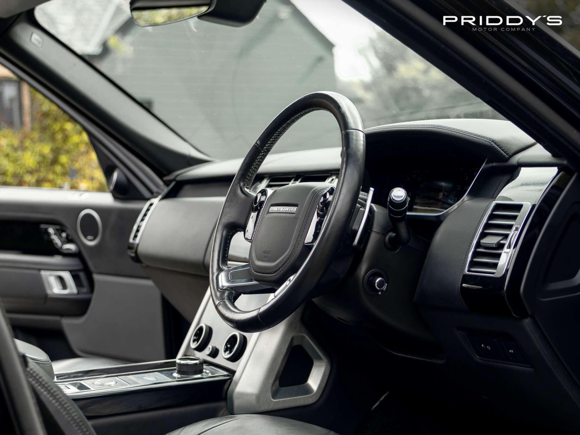 Land Rover Range Rover view 21