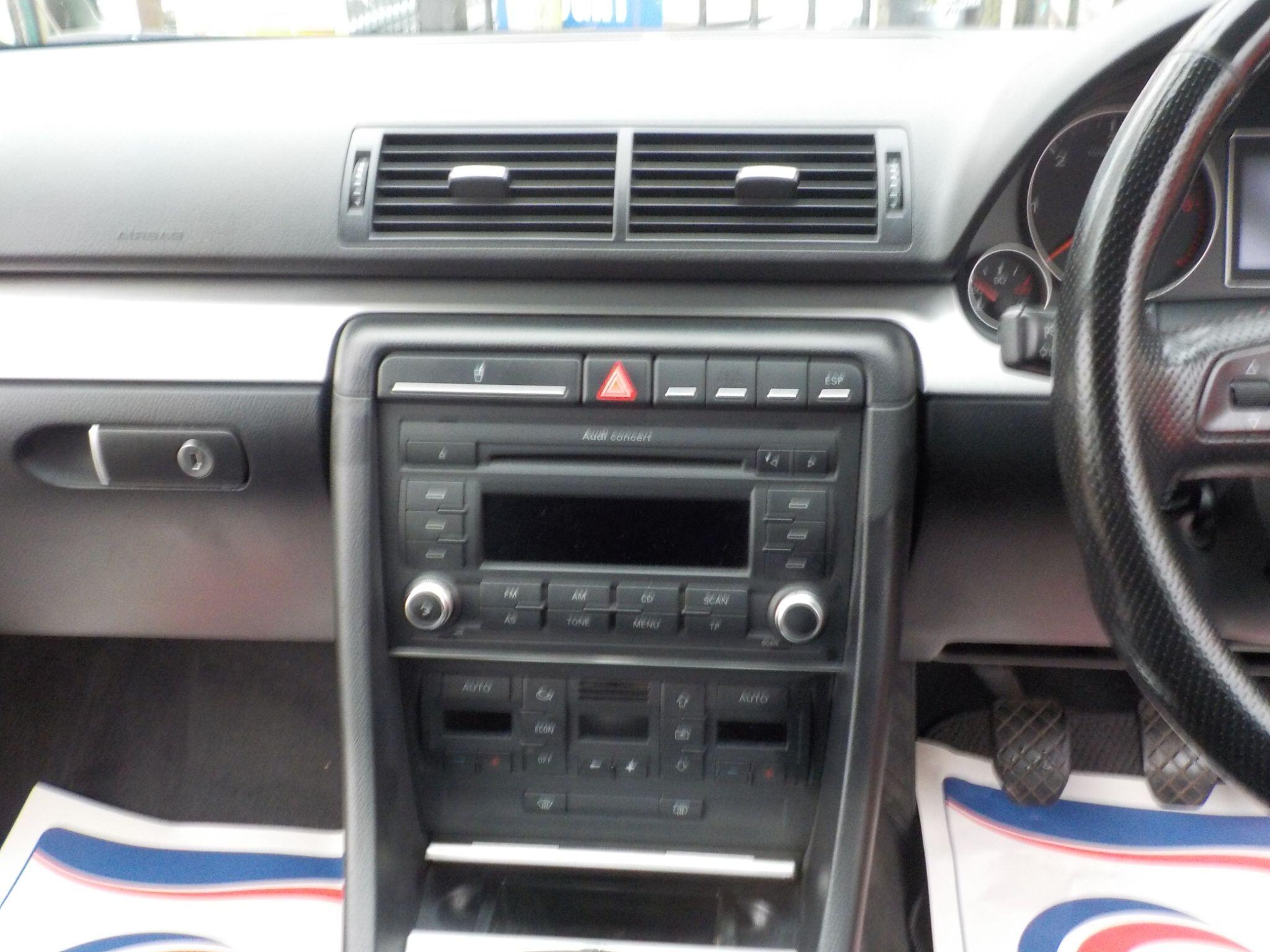 Audi A4 2.0 TDI S line Special Edition 4dr