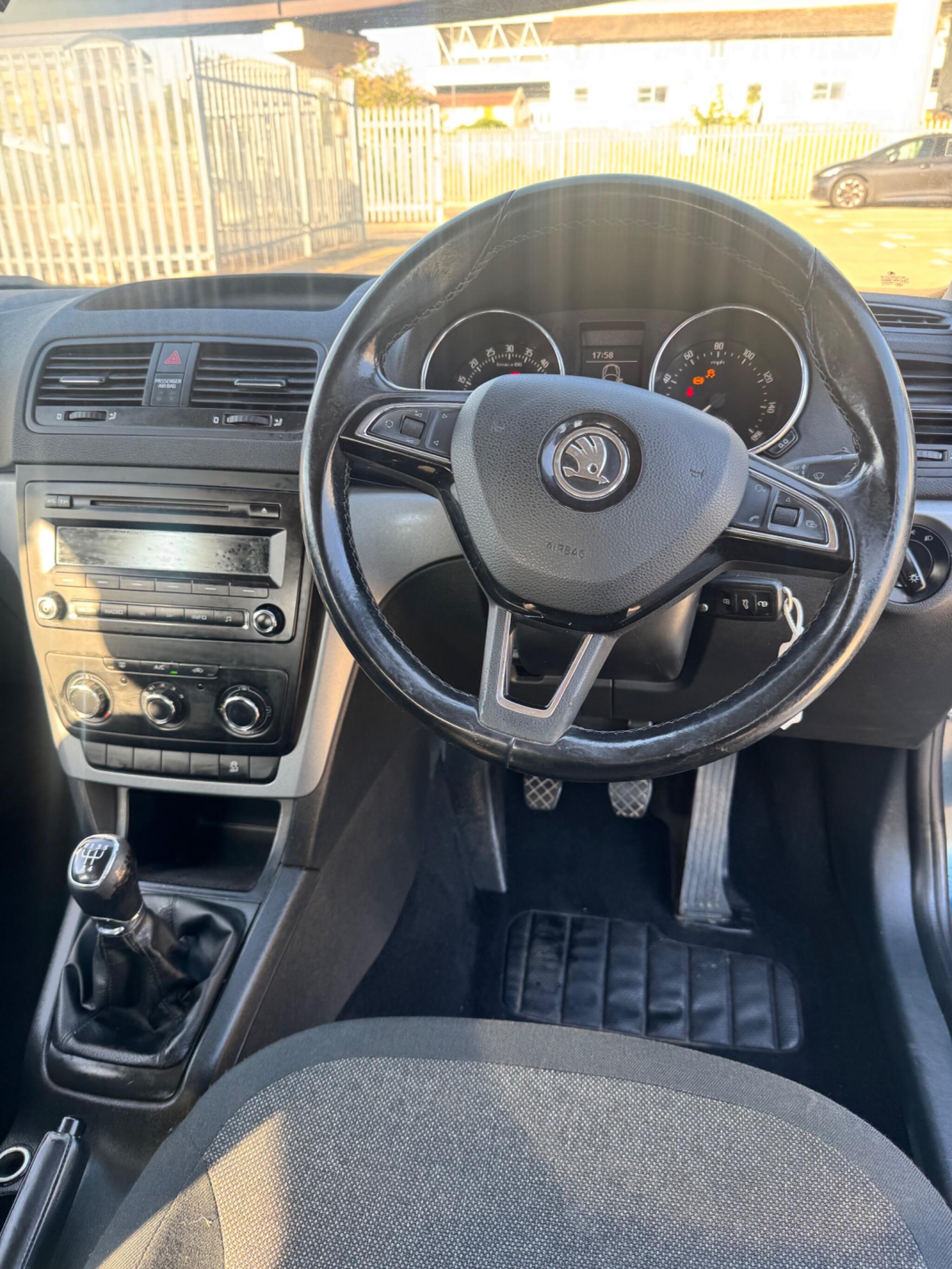 Skoda Yeti view 42