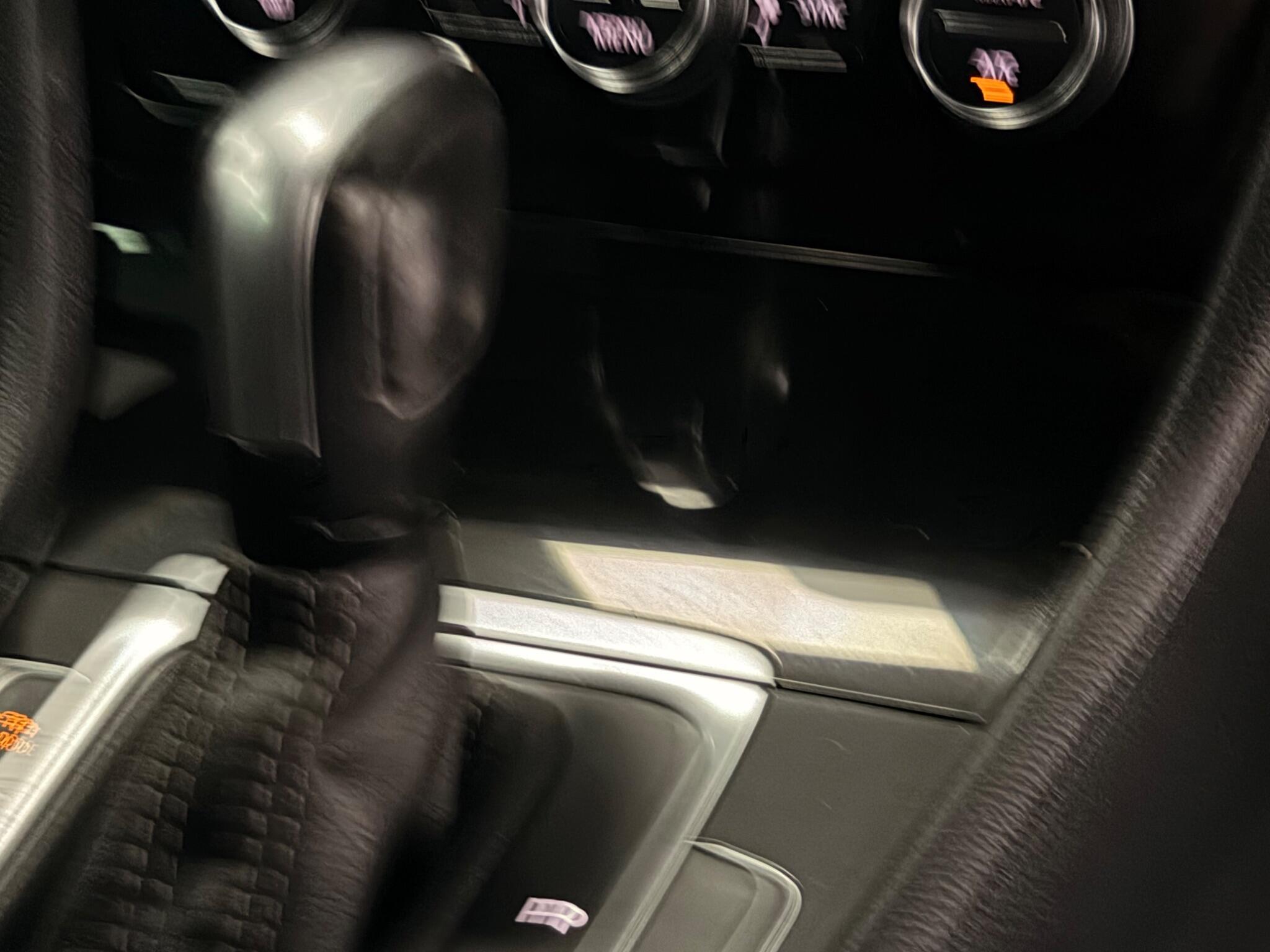 Volkswagen Golf view 12