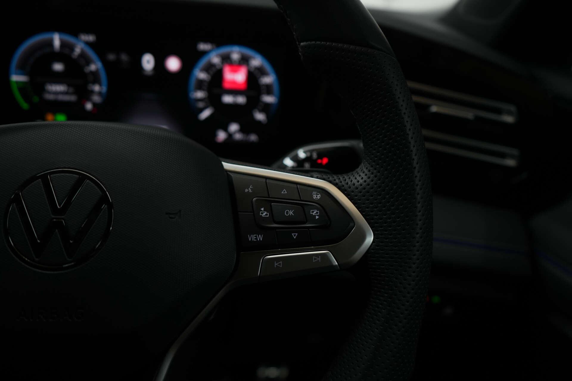 Volkswagen Tiguan view 41