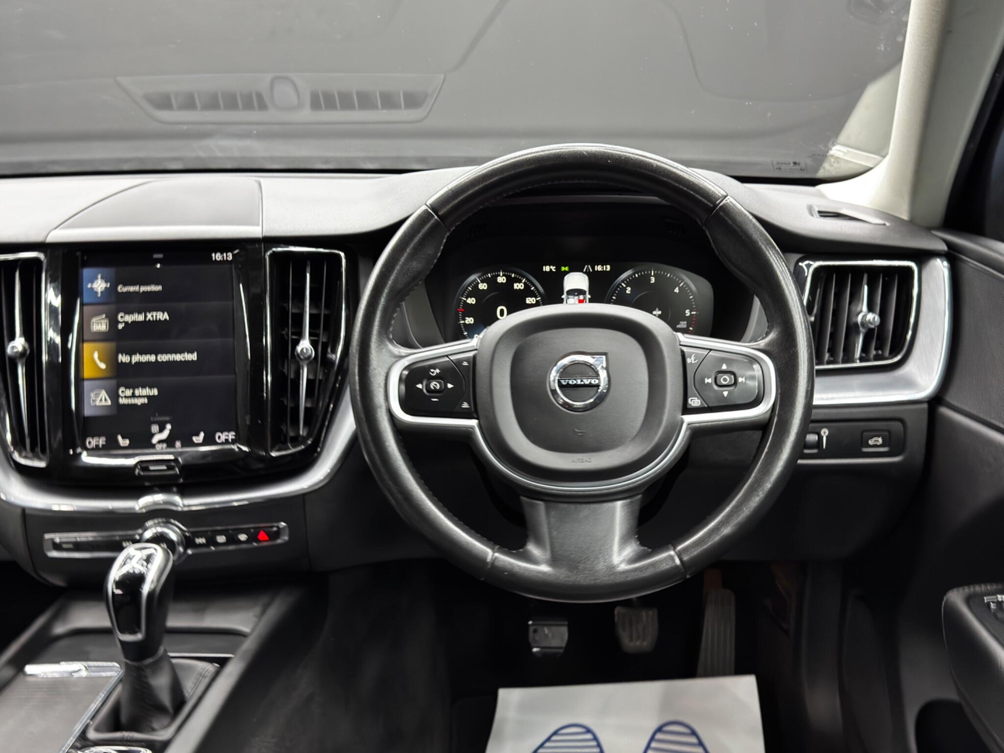 Volvo XC60 view 18