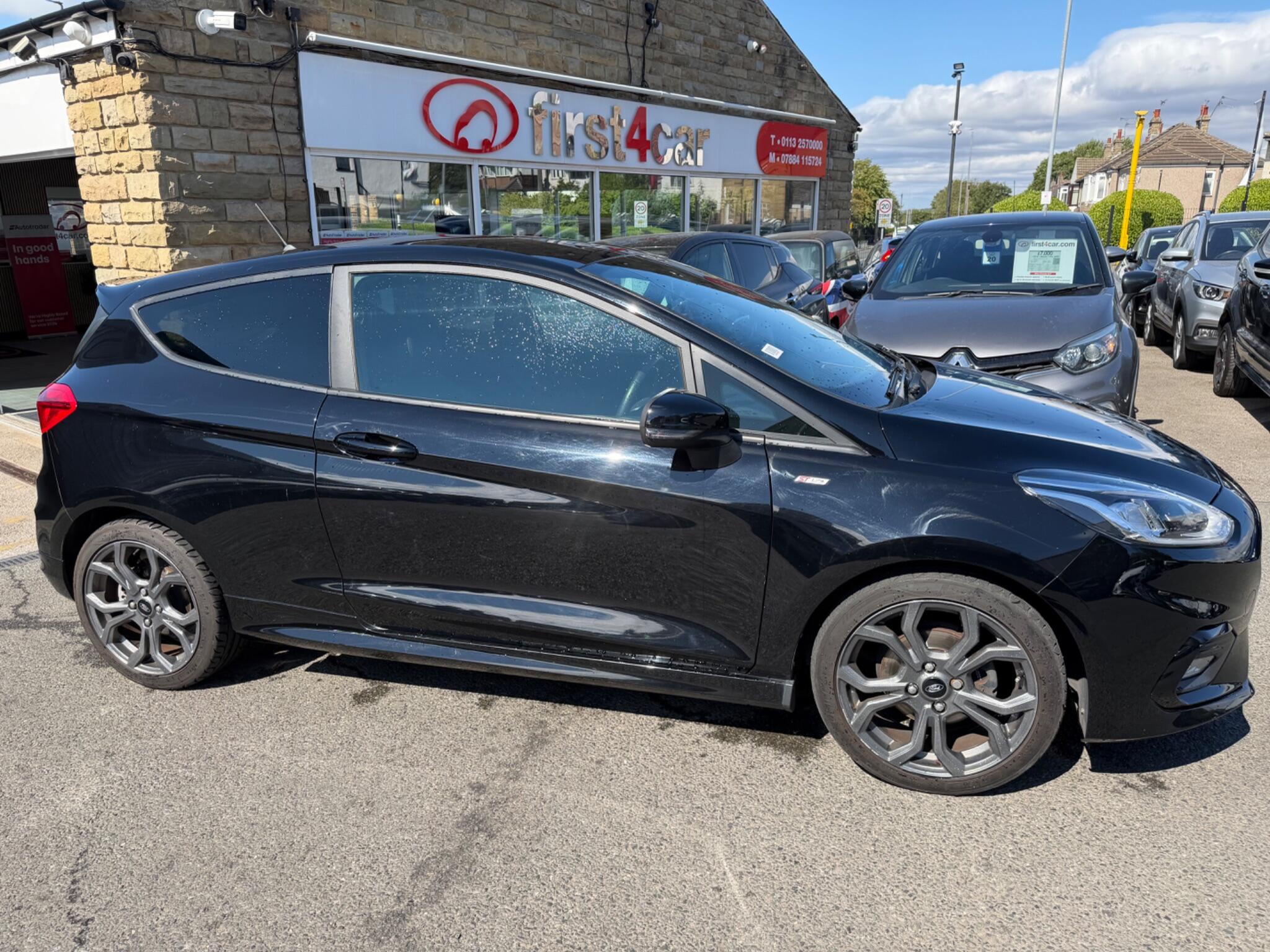 Ford Fiesta view 4