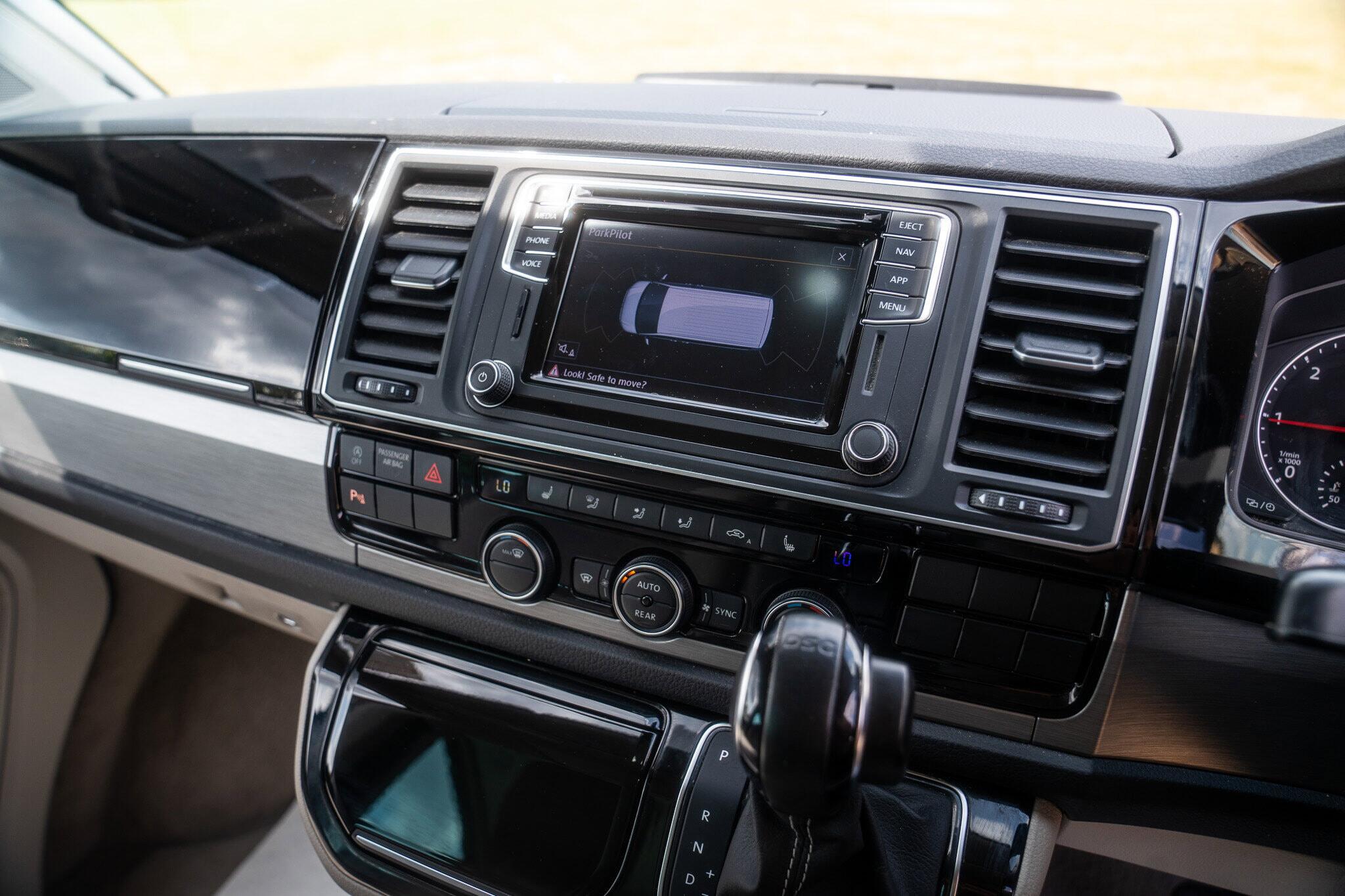 Volkswagen California view 24