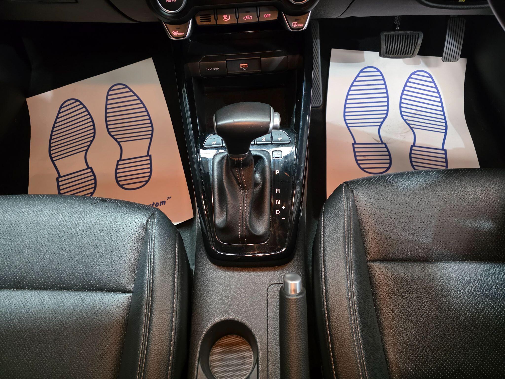 Kia Rio view 11