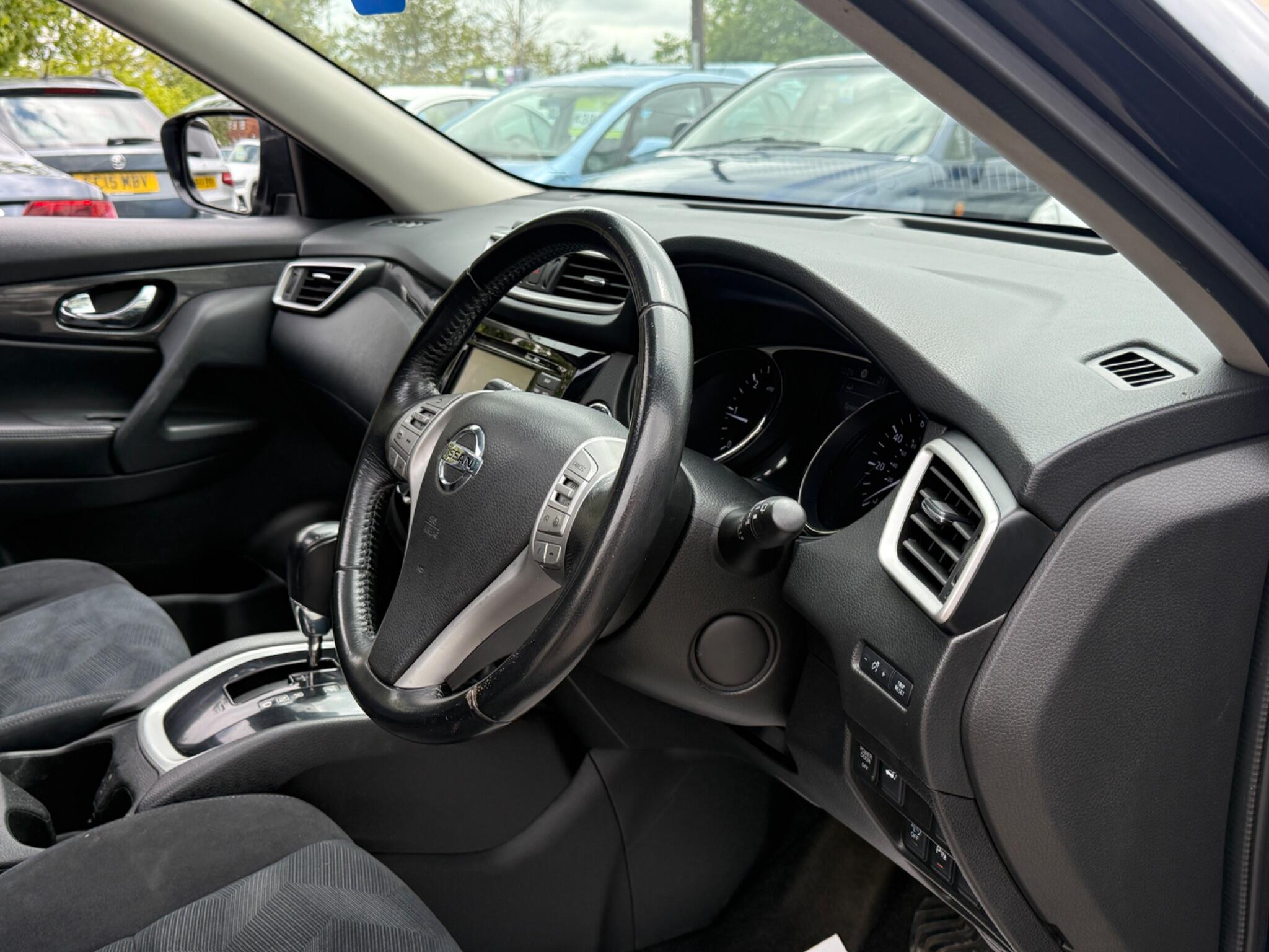Nissan X-Trail - Image 40