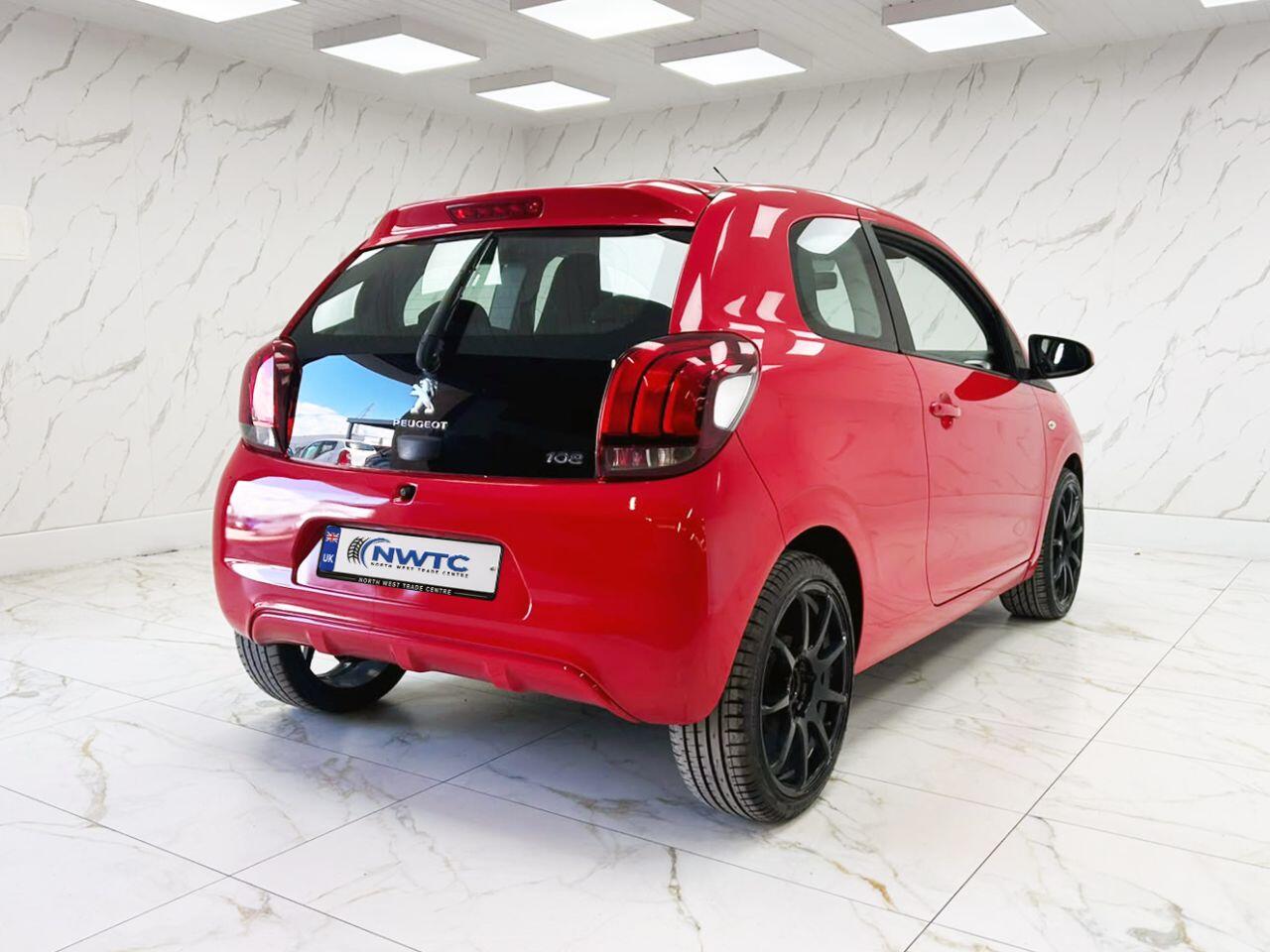 Peugeot 108 view 11