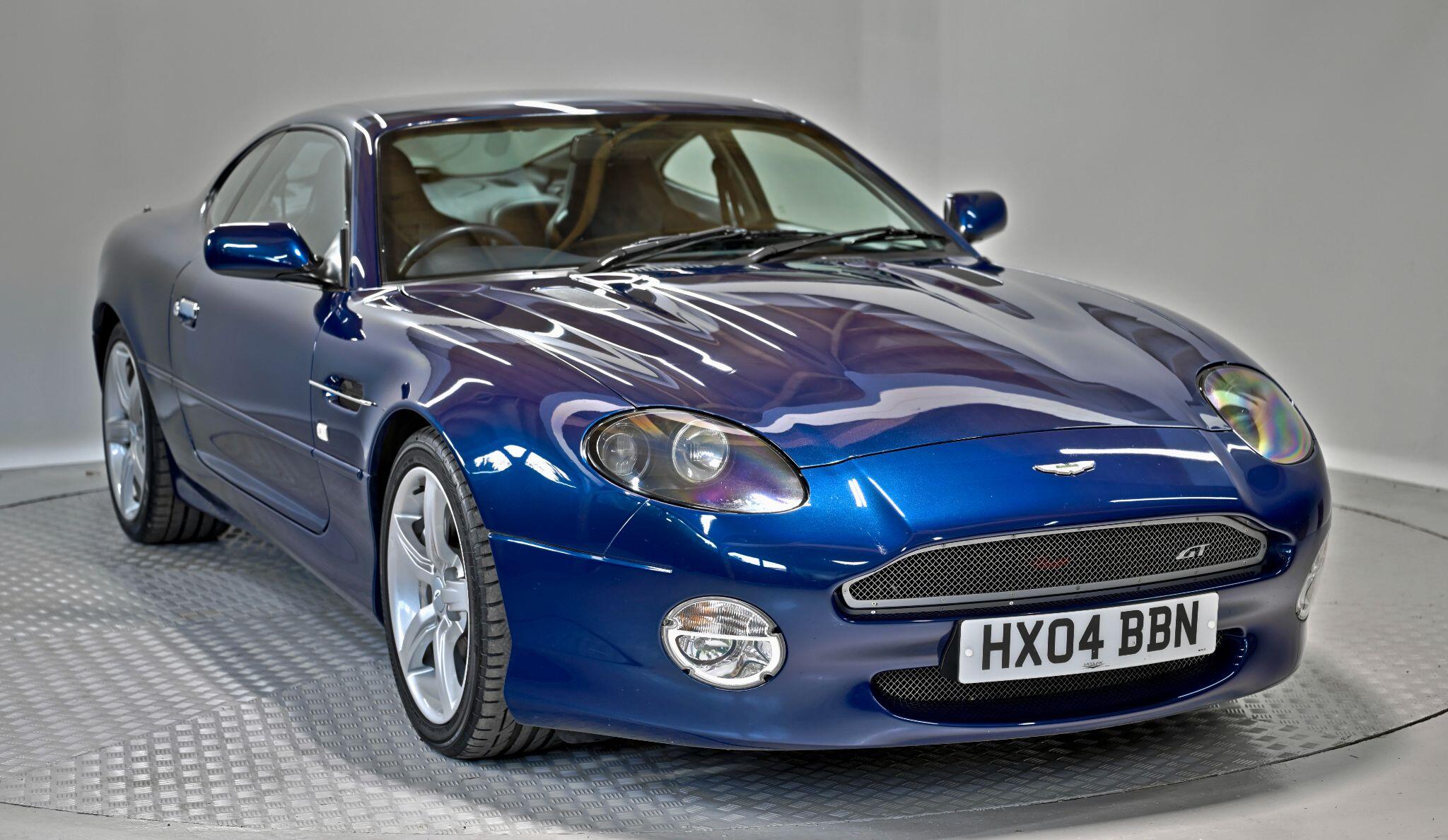 Aston Martin DB7 view 6