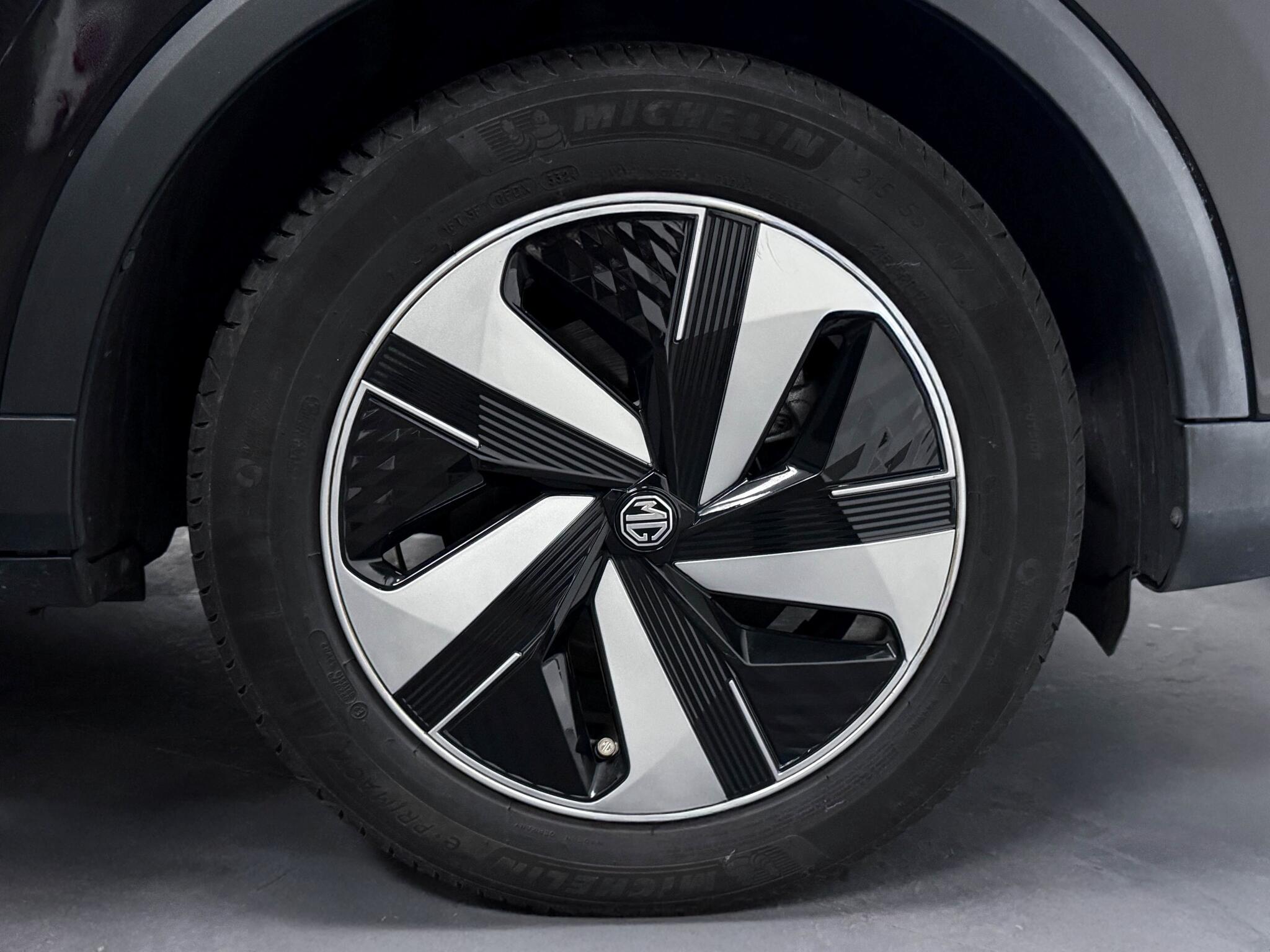 MG MG ZS view 56