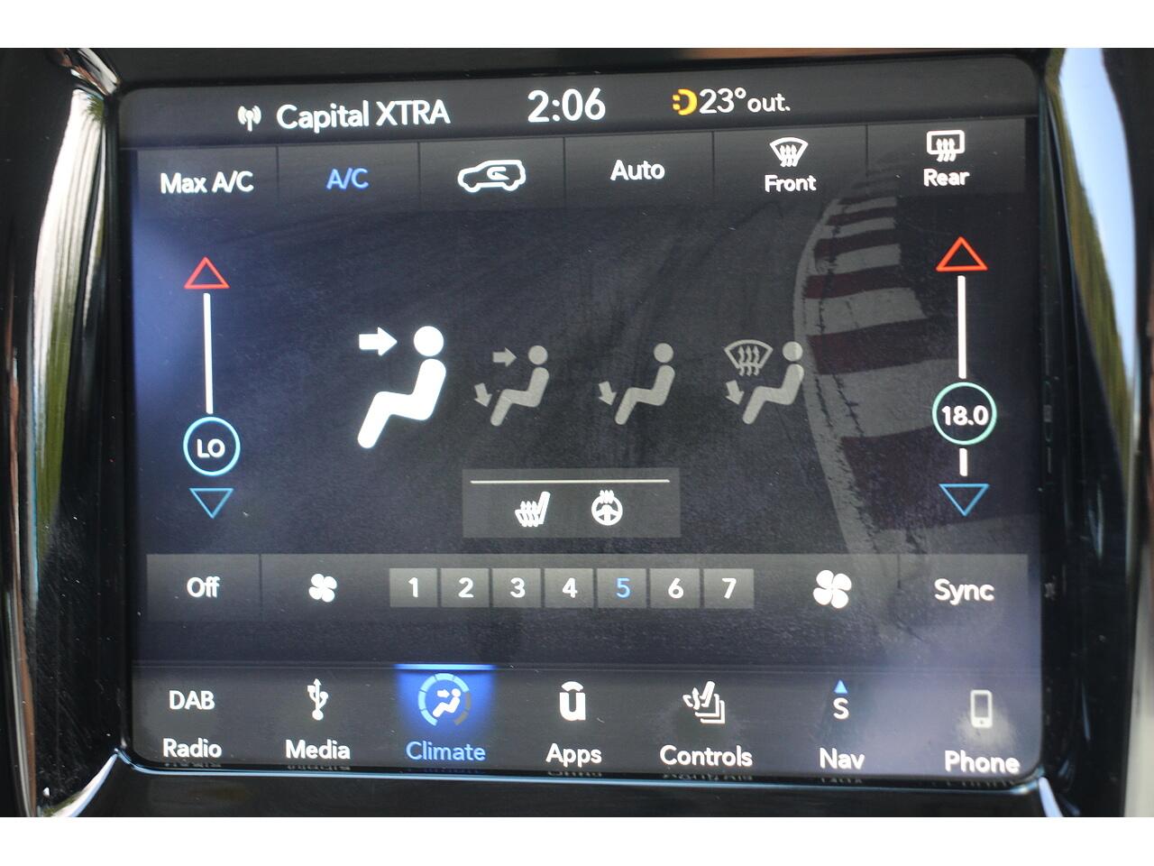 Jeep Compass view 23